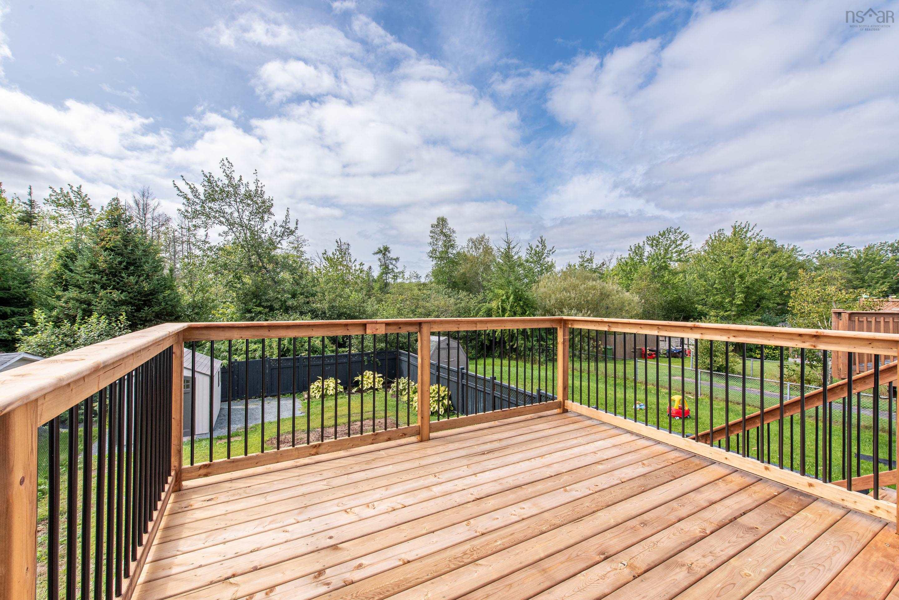$424,900.00: 33 Brookview Drive, Cole Harbour