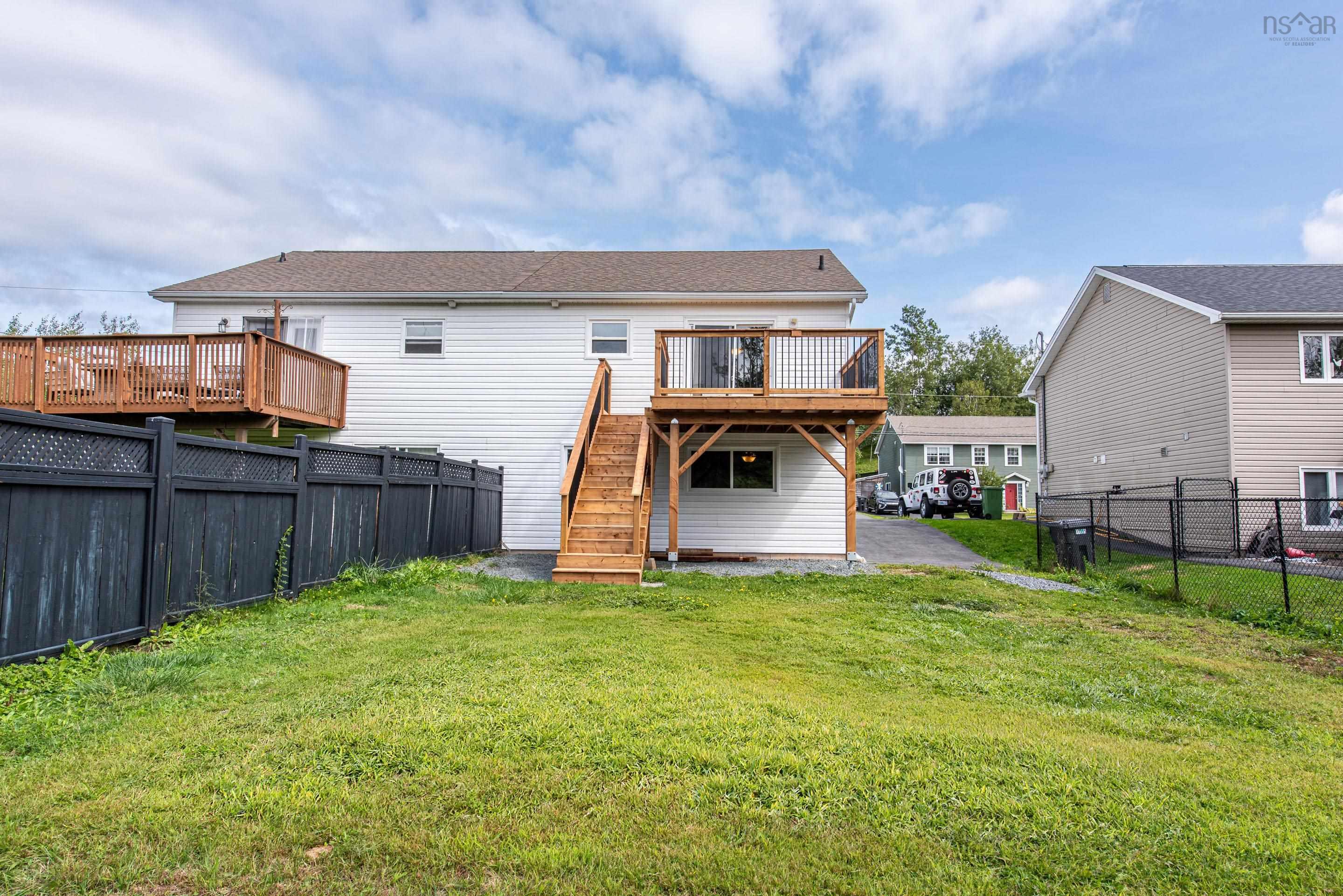 $424,900.00: 33 Brookview Drive, Cole Harbour
