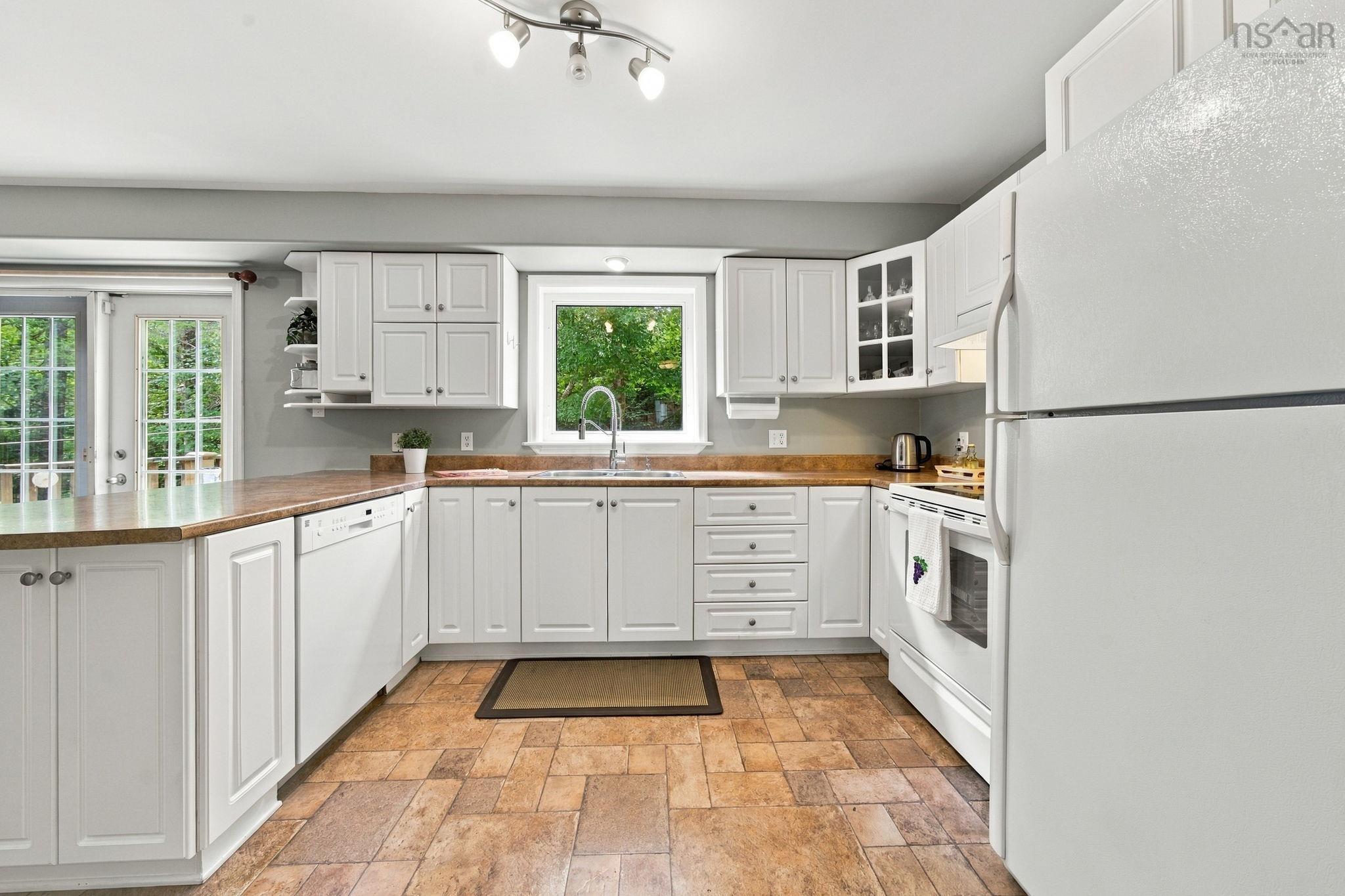 $589,900.00: 61 Terradore Lane, Hammonds Plains