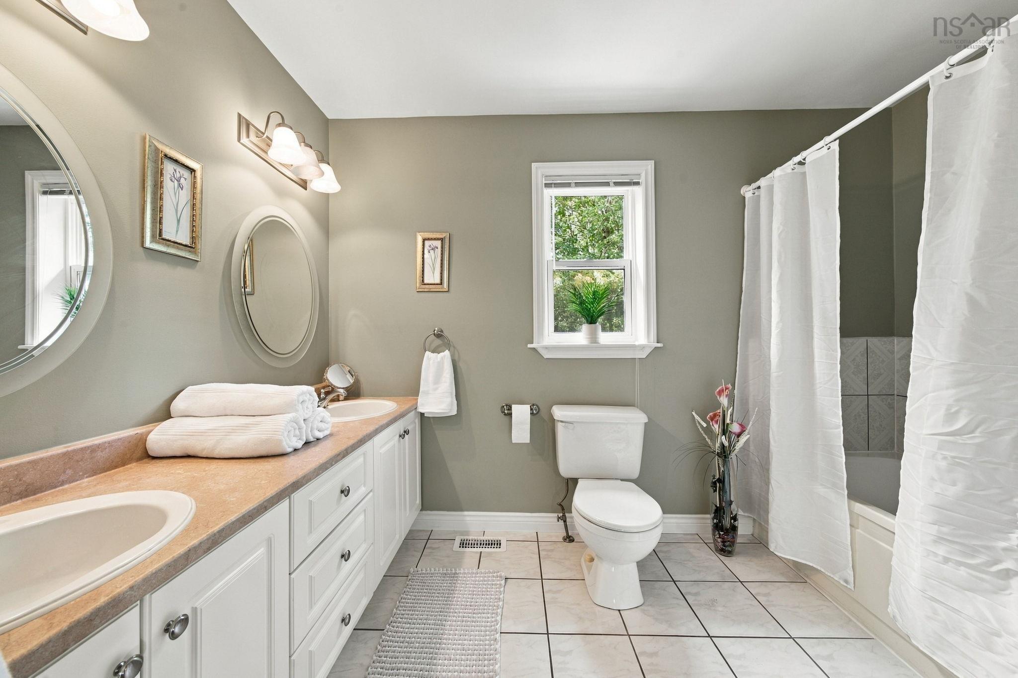$589,900.00: 61 Terradore Lane, Hammonds Plains