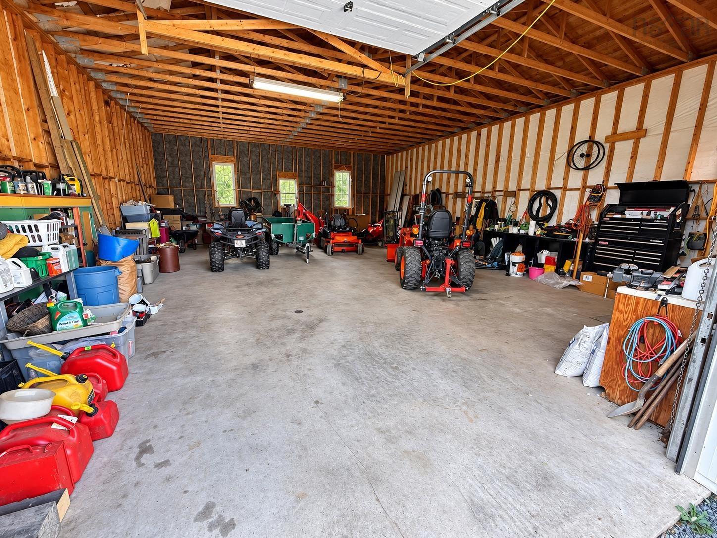 $718,000.00: 13767 Highway 6, Wallace