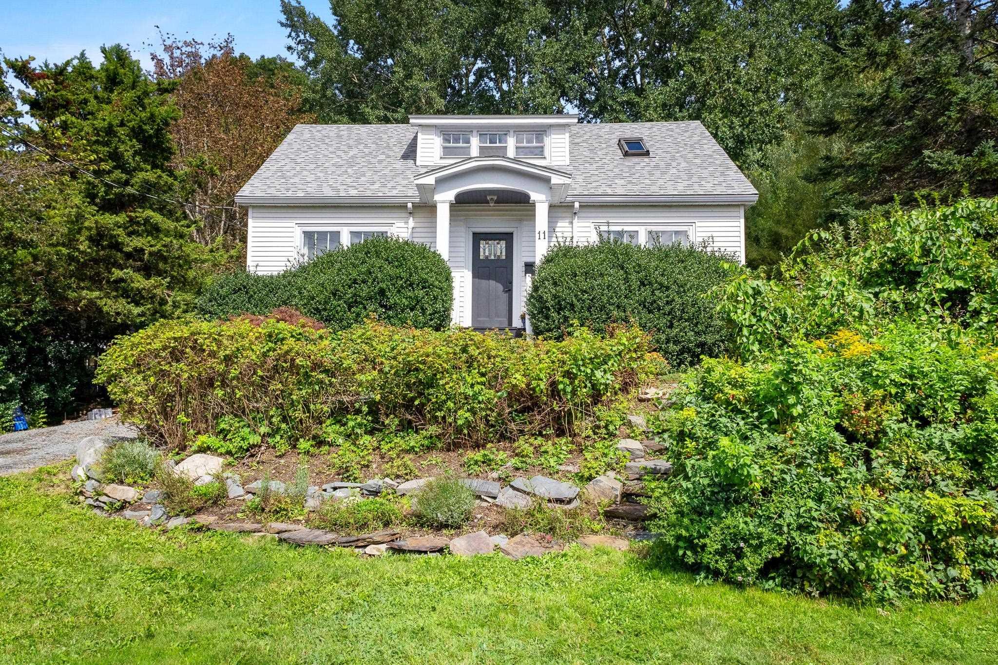 $500,000.00: 11 Dunolly Street, Dartmouth