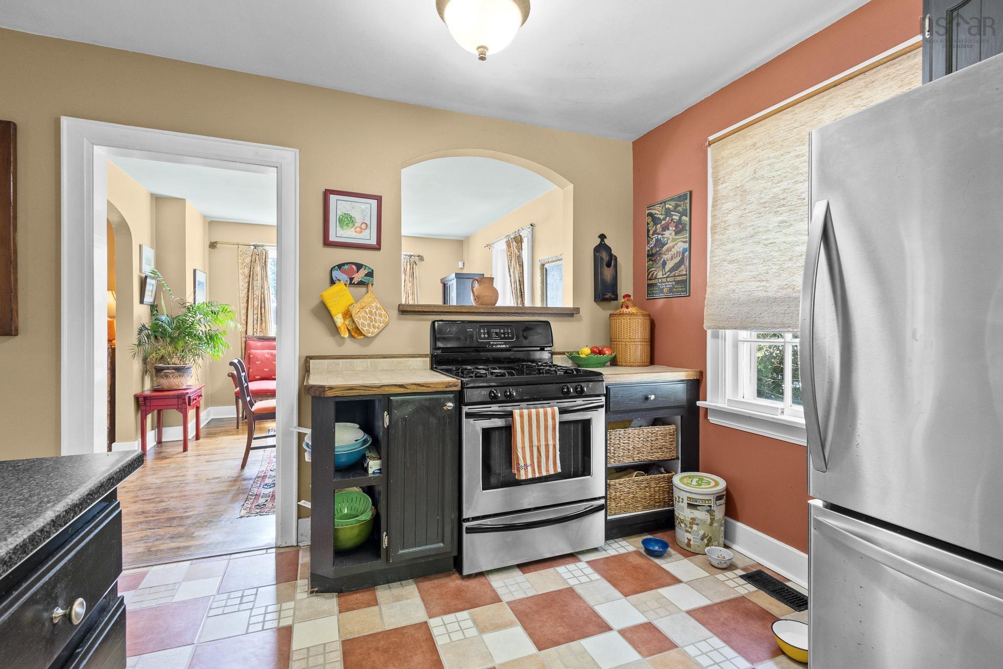 $500,000.00: 11 Dunolly Street, Dartmouth