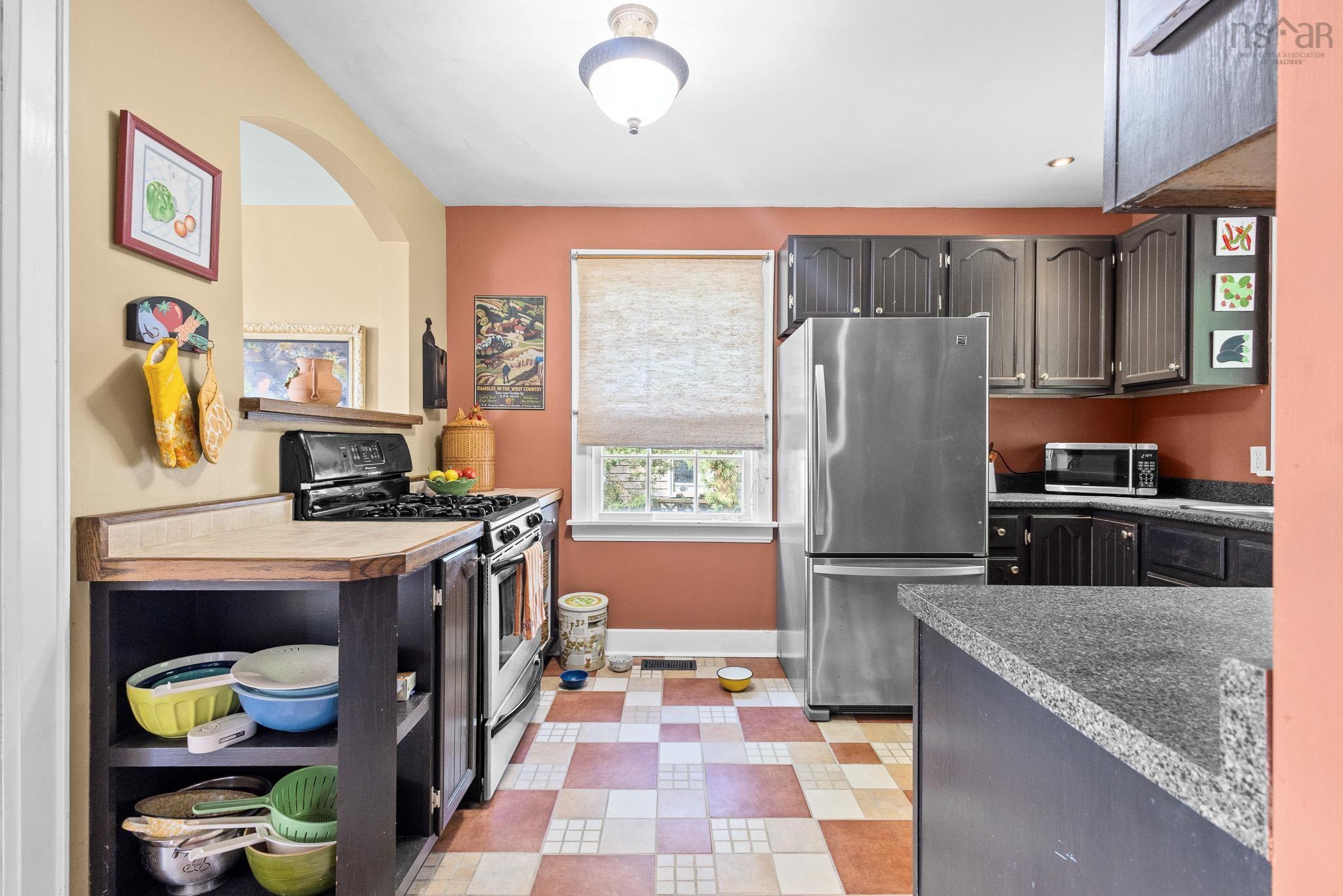 $500,000.00: 11 Dunolly Street, Dartmouth
