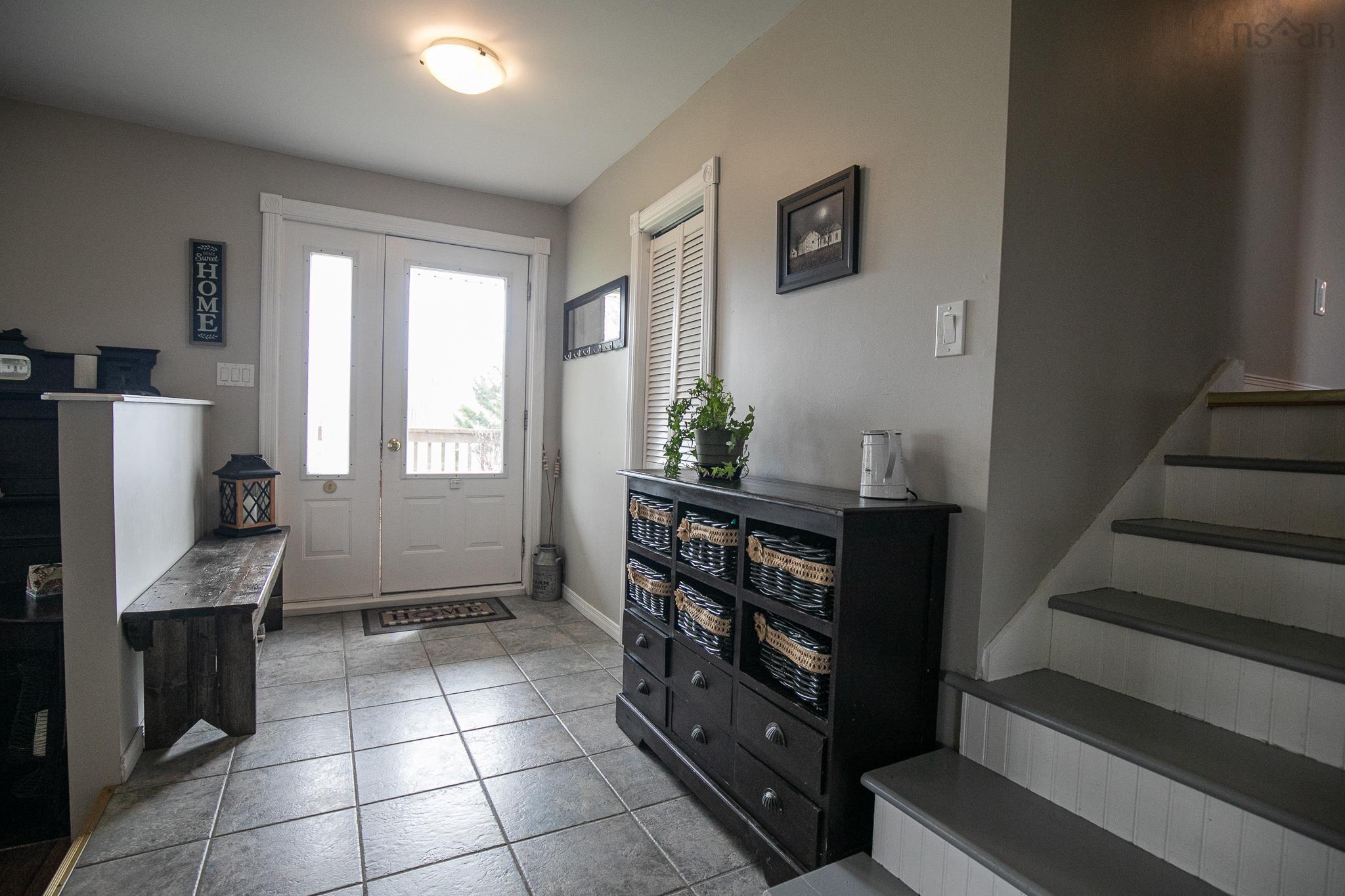 $574,900.00: 1127 Ferry Road, Fox Harbour
