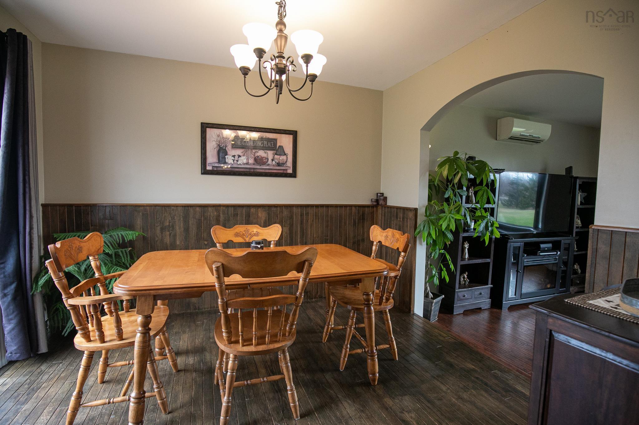 $574,900.00: 1127 Ferry Road, Fox Harbour