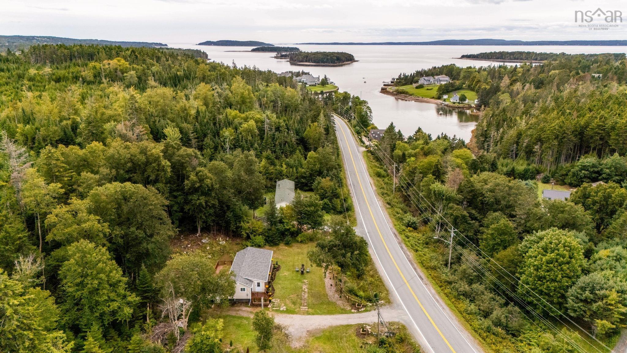 $449,900.00: 10951 Peggy's Cove Road, Seabright