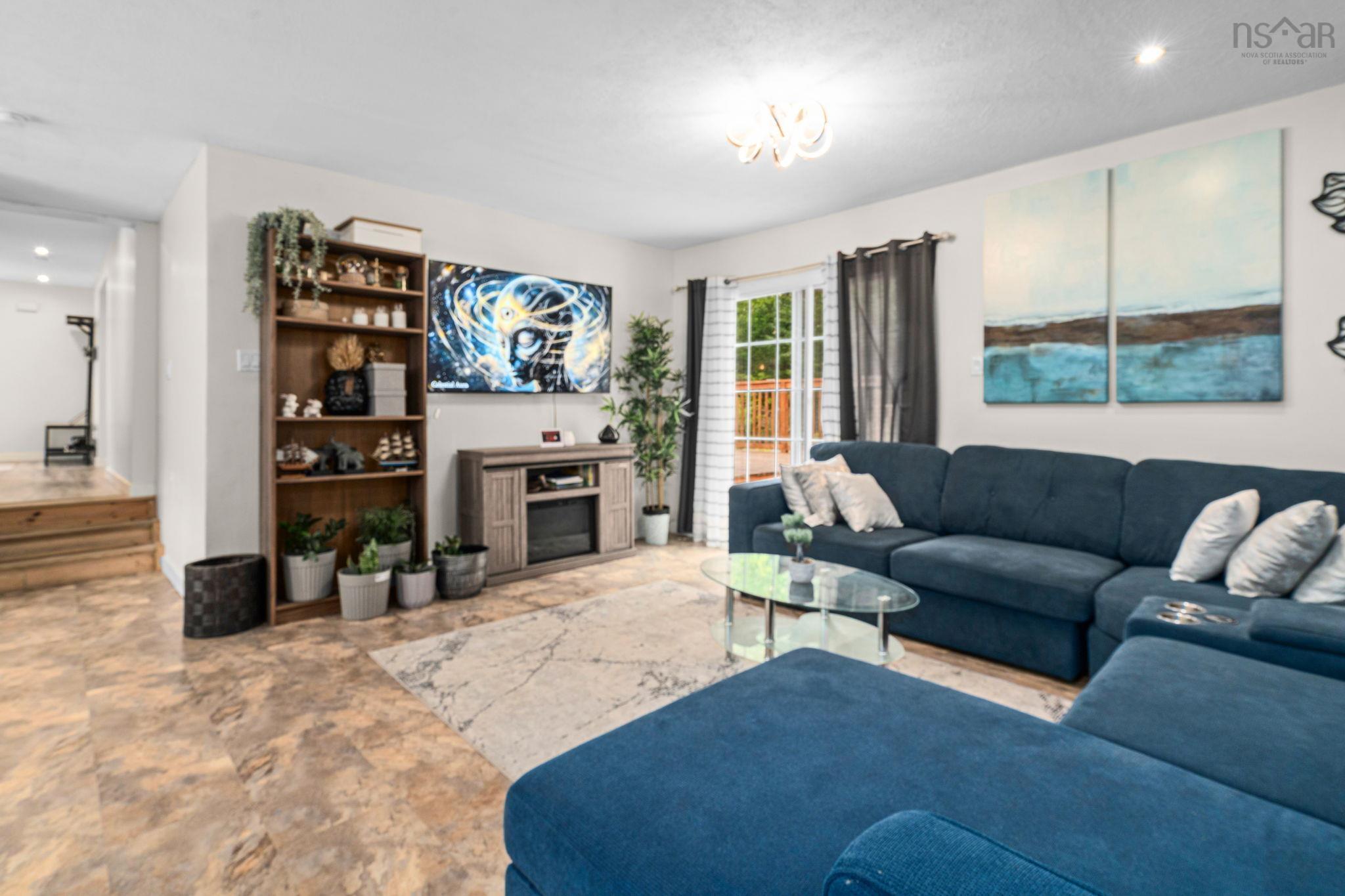 $449,900.00: 10951 Peggy