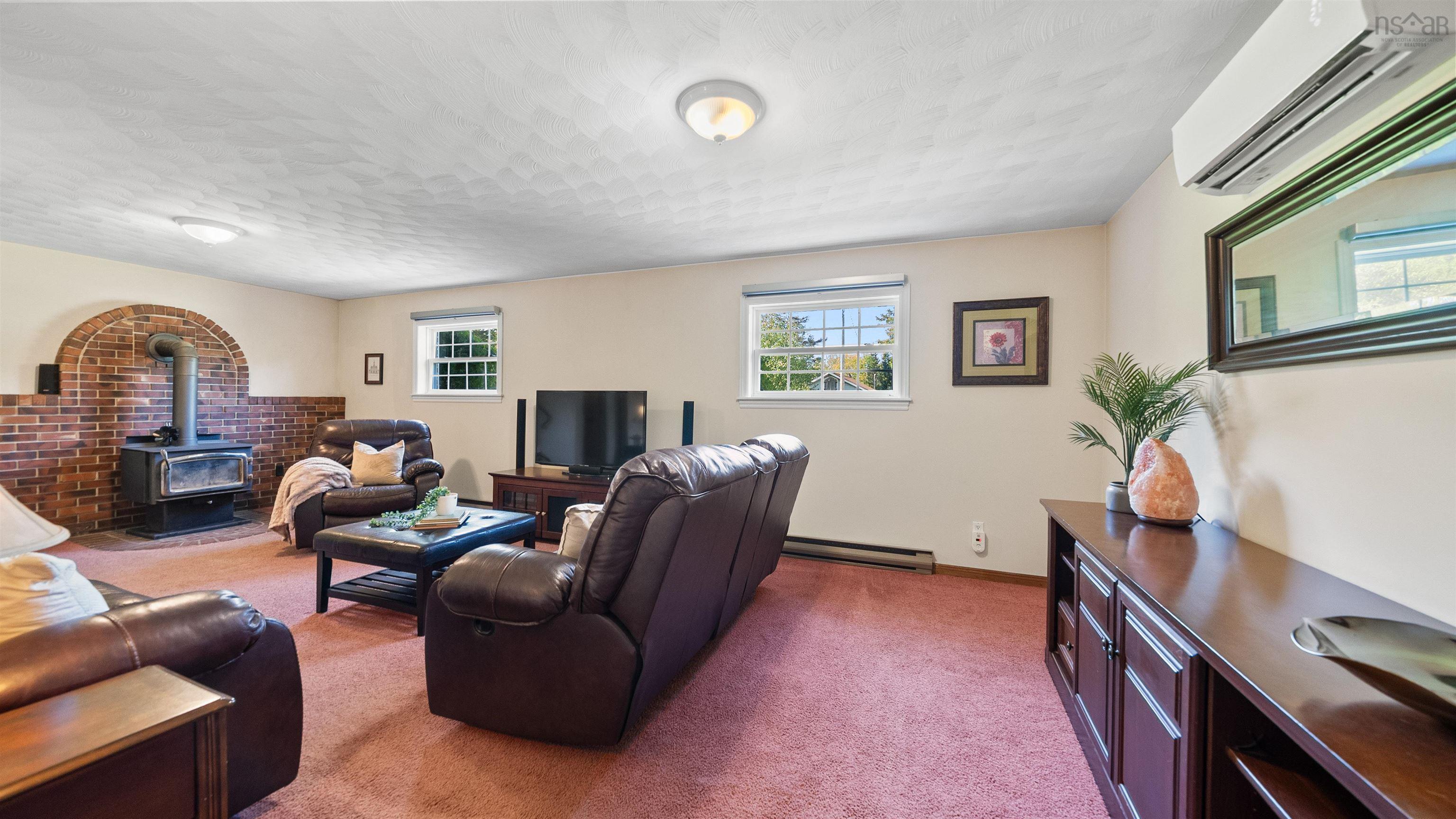 $529,900.00: 44 Lake Drive, Mount Uniacke