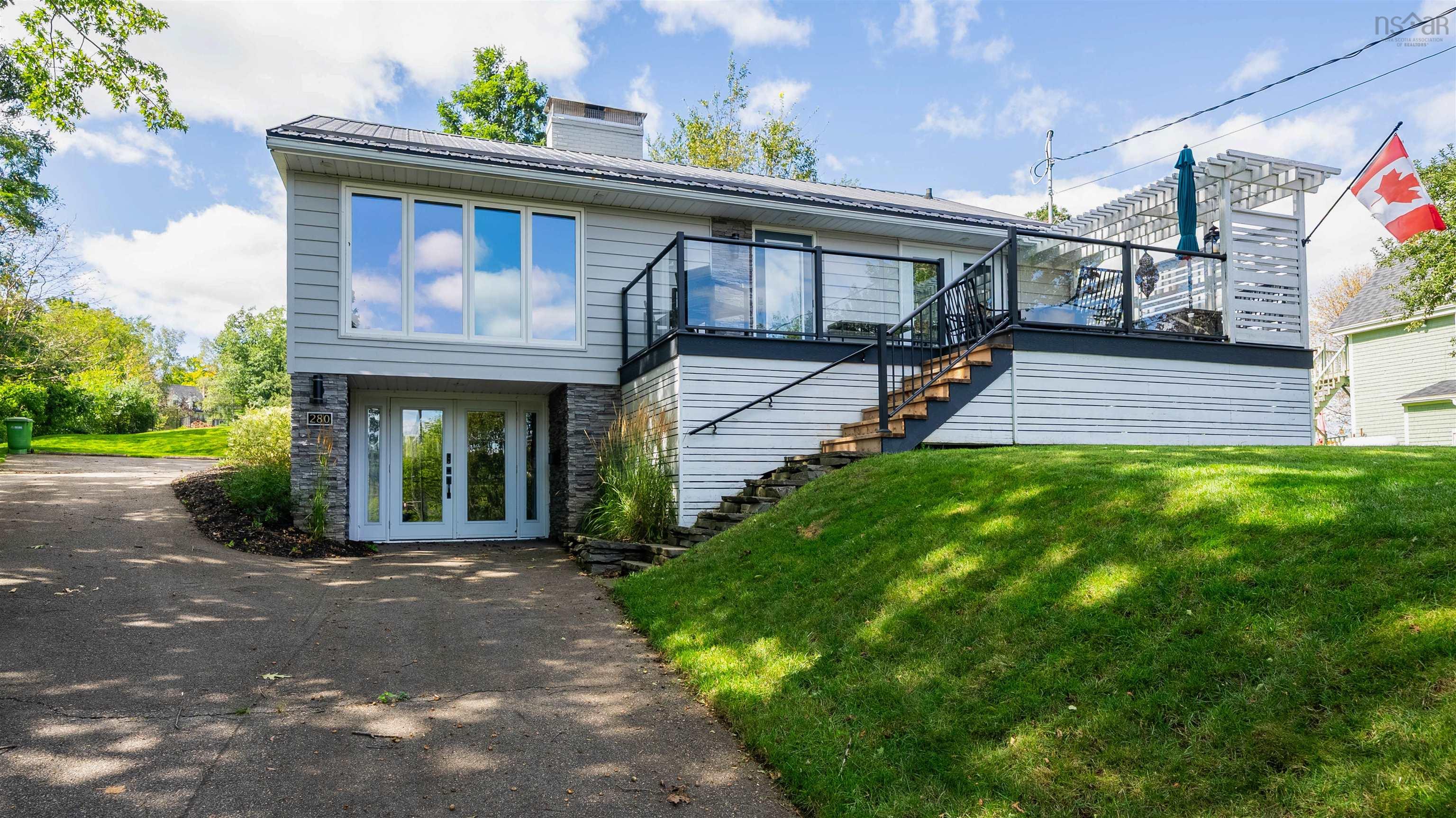 $499,000.00: 280 Terrace Street, New Glasgow