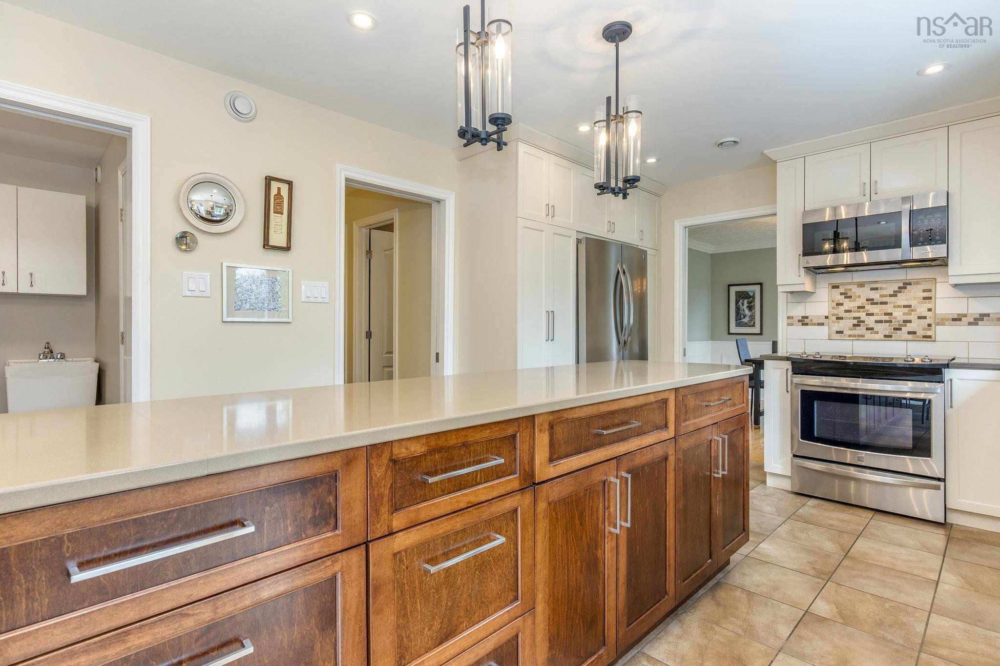$1,250,000.00: 58 Lakefront Drive, Hammonds Plains