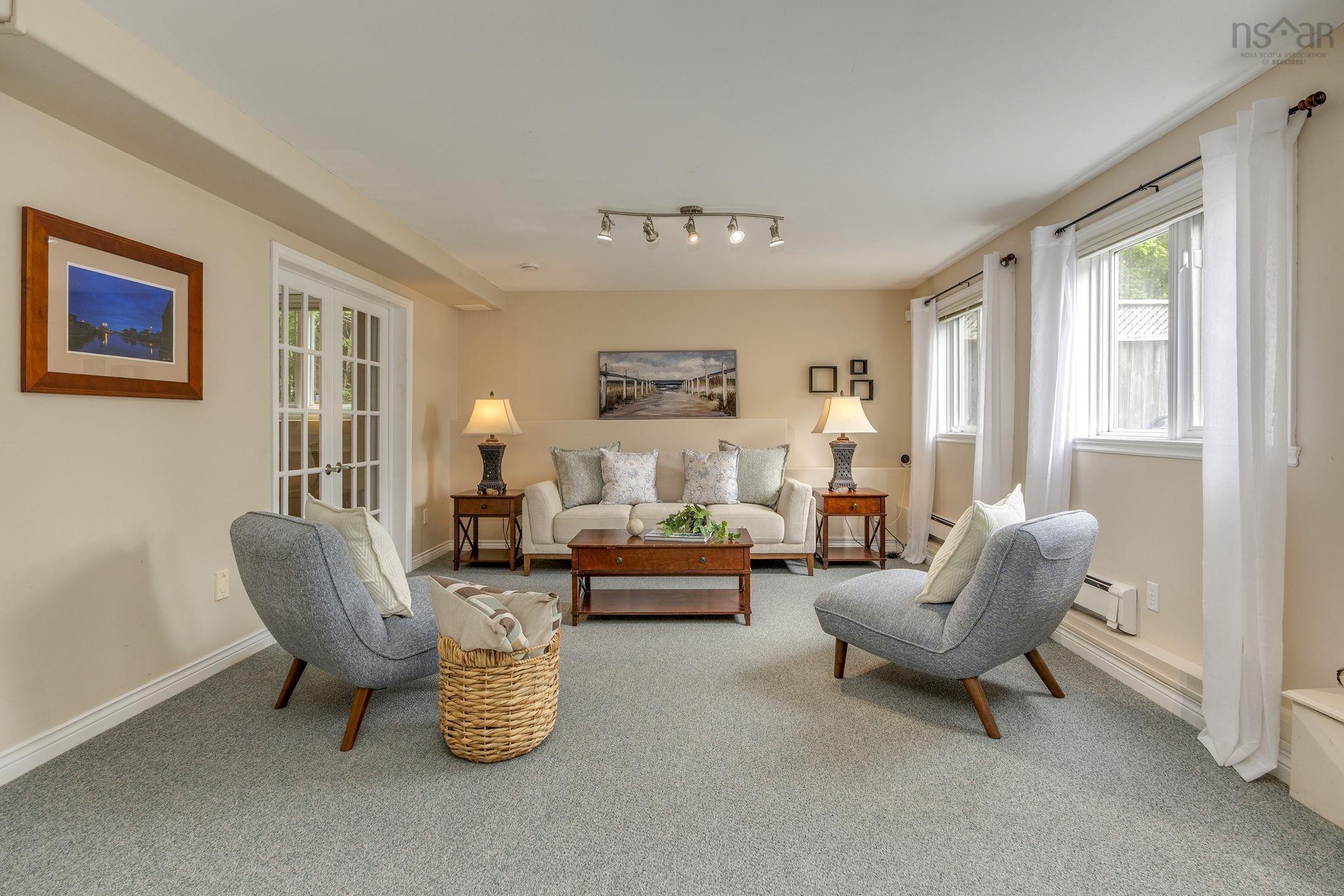 $1,250,000.00: 58 Lakefront Drive, Hammonds Plains