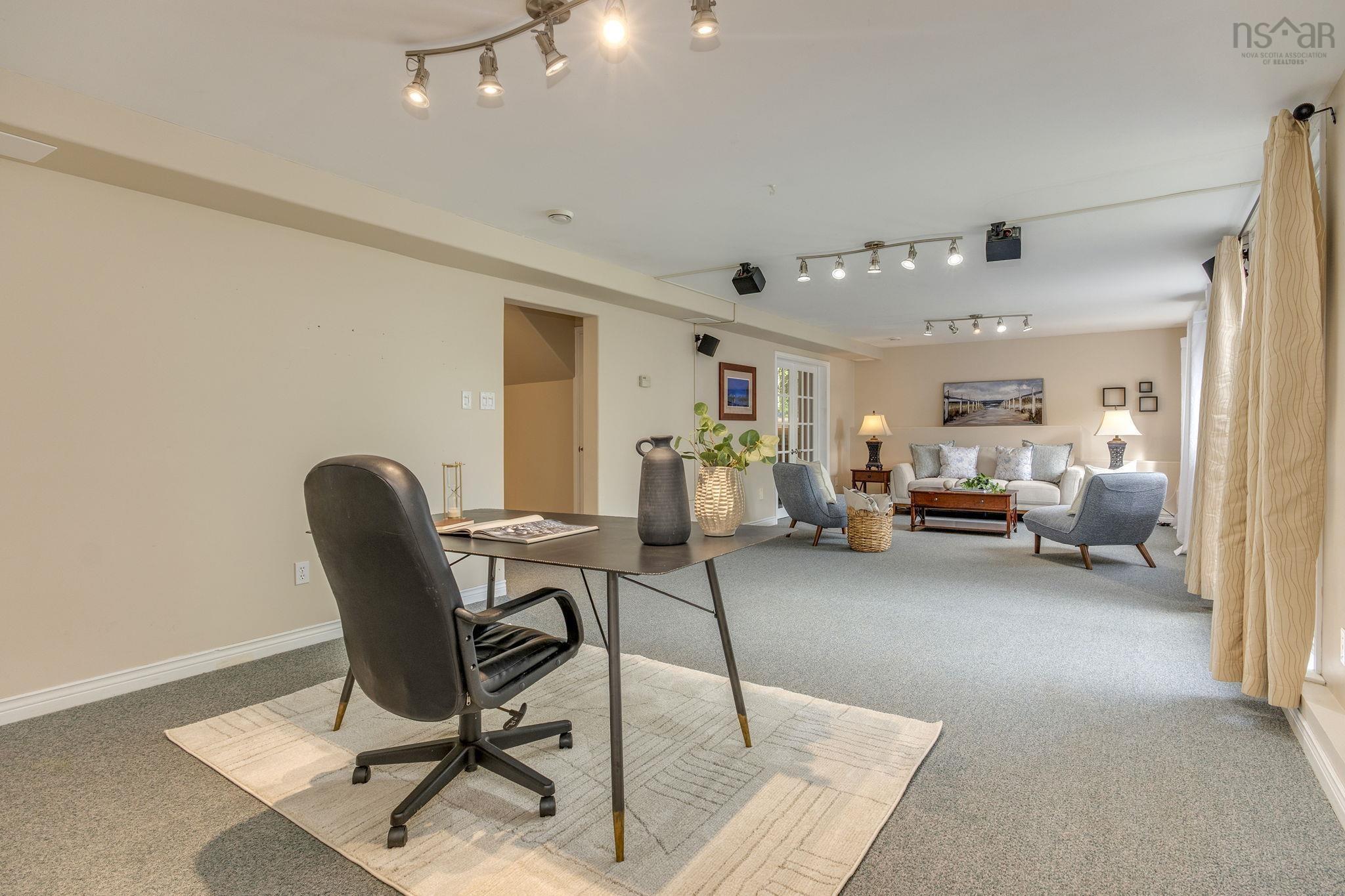 $1,250,000.00: 58 Lakefront Drive, Hammonds Plains