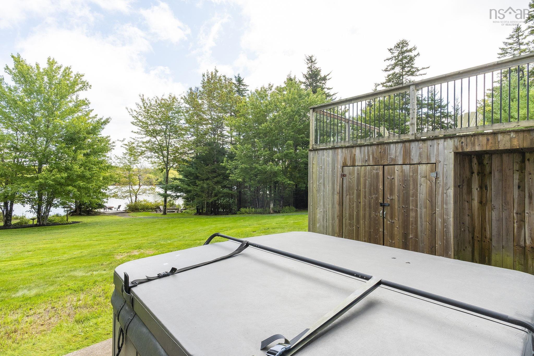 $1,250,000.00: 58 Lakefront Drive, Hammonds Plains