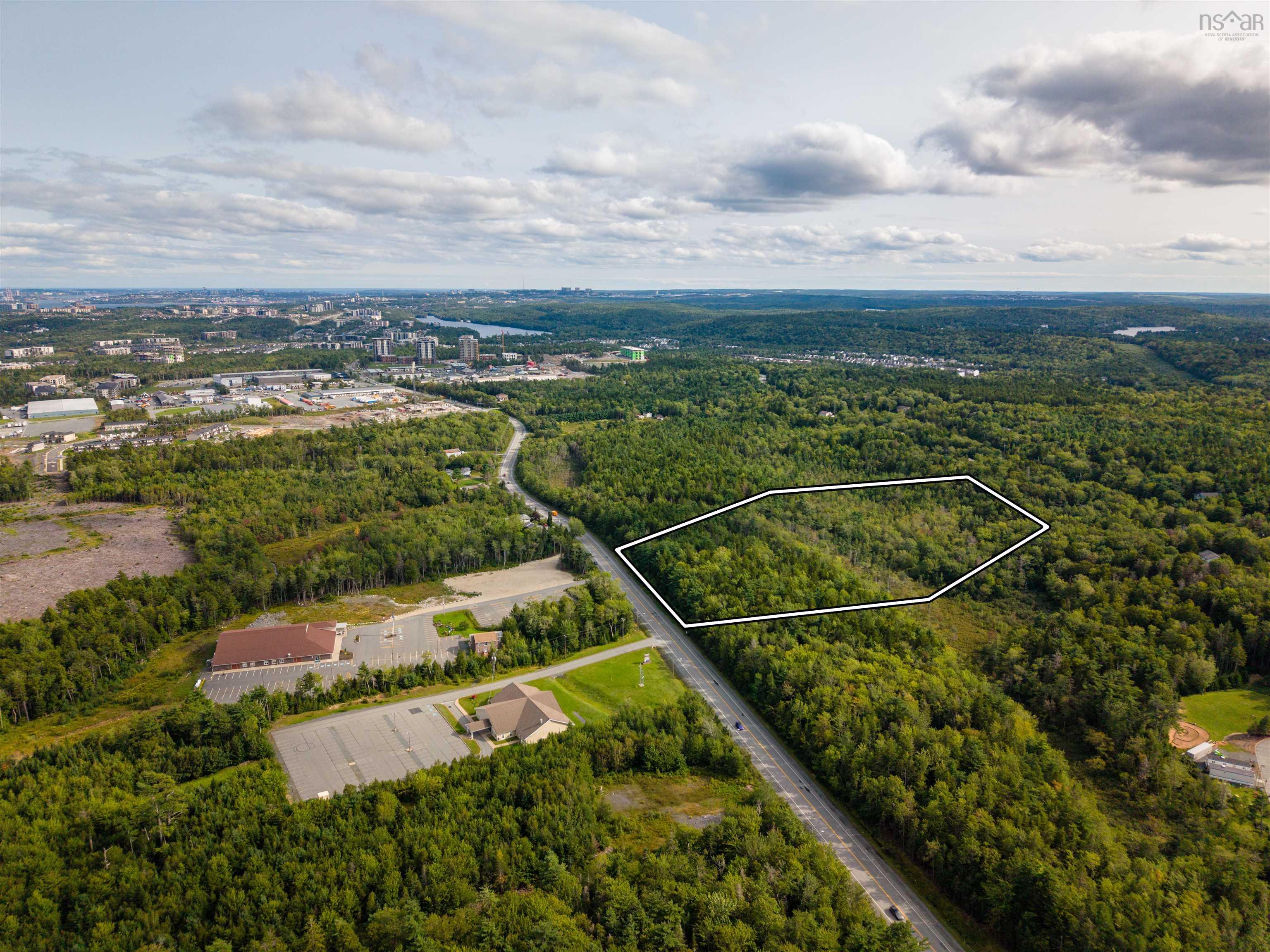 $1,999,000.00: Lot 5 Larry Uteck Boulevard, Bedford