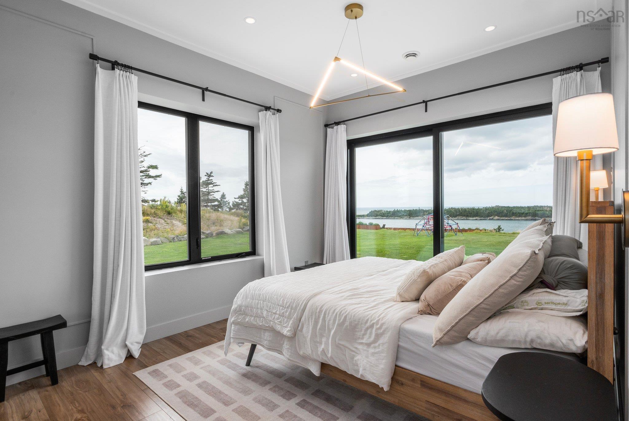 $3,950,000.00: 1766 Highway 304, Cape Forchu