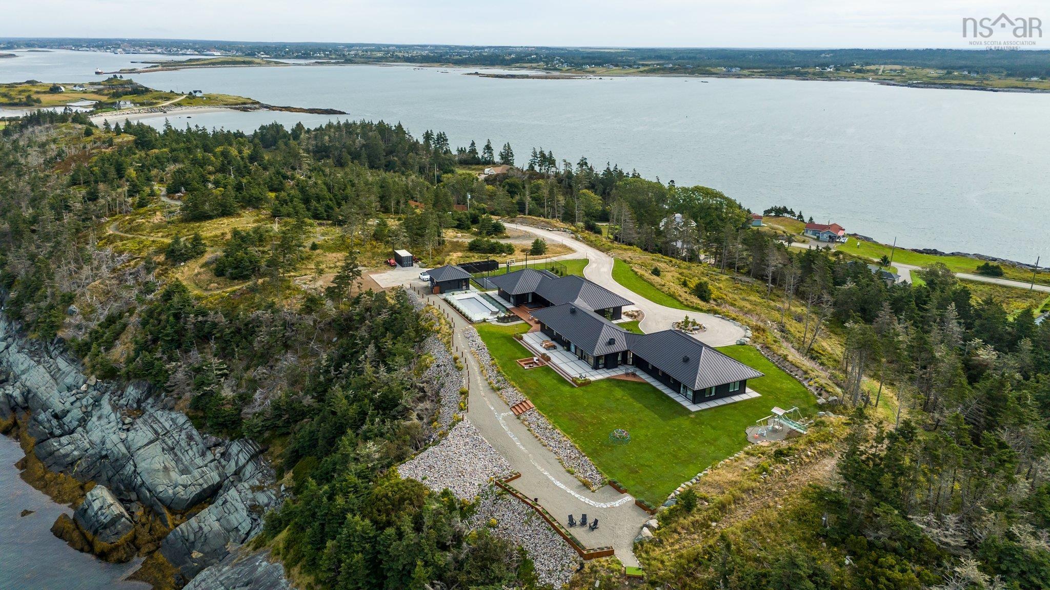 $3,950,000.00: 1766 Highway 304, Cape Forchu