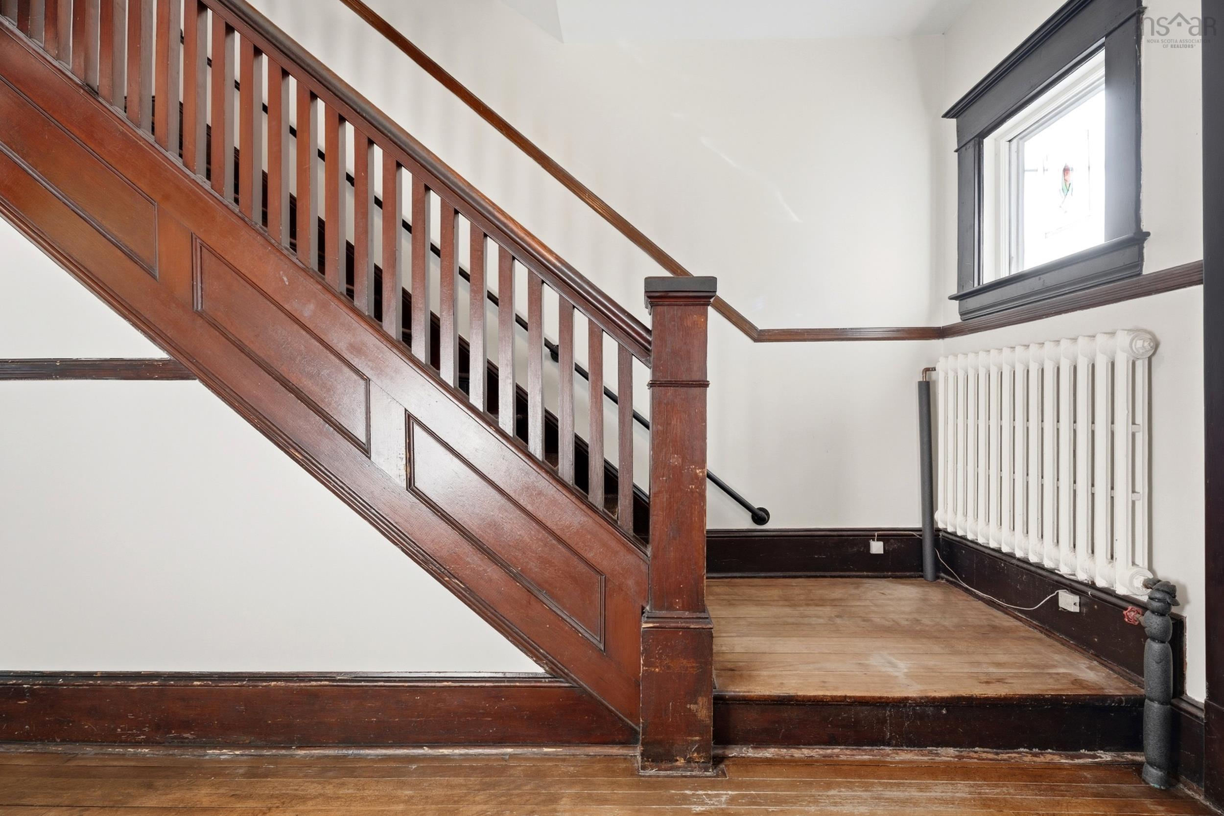$735,000.00: 6377 North Street, Halifax