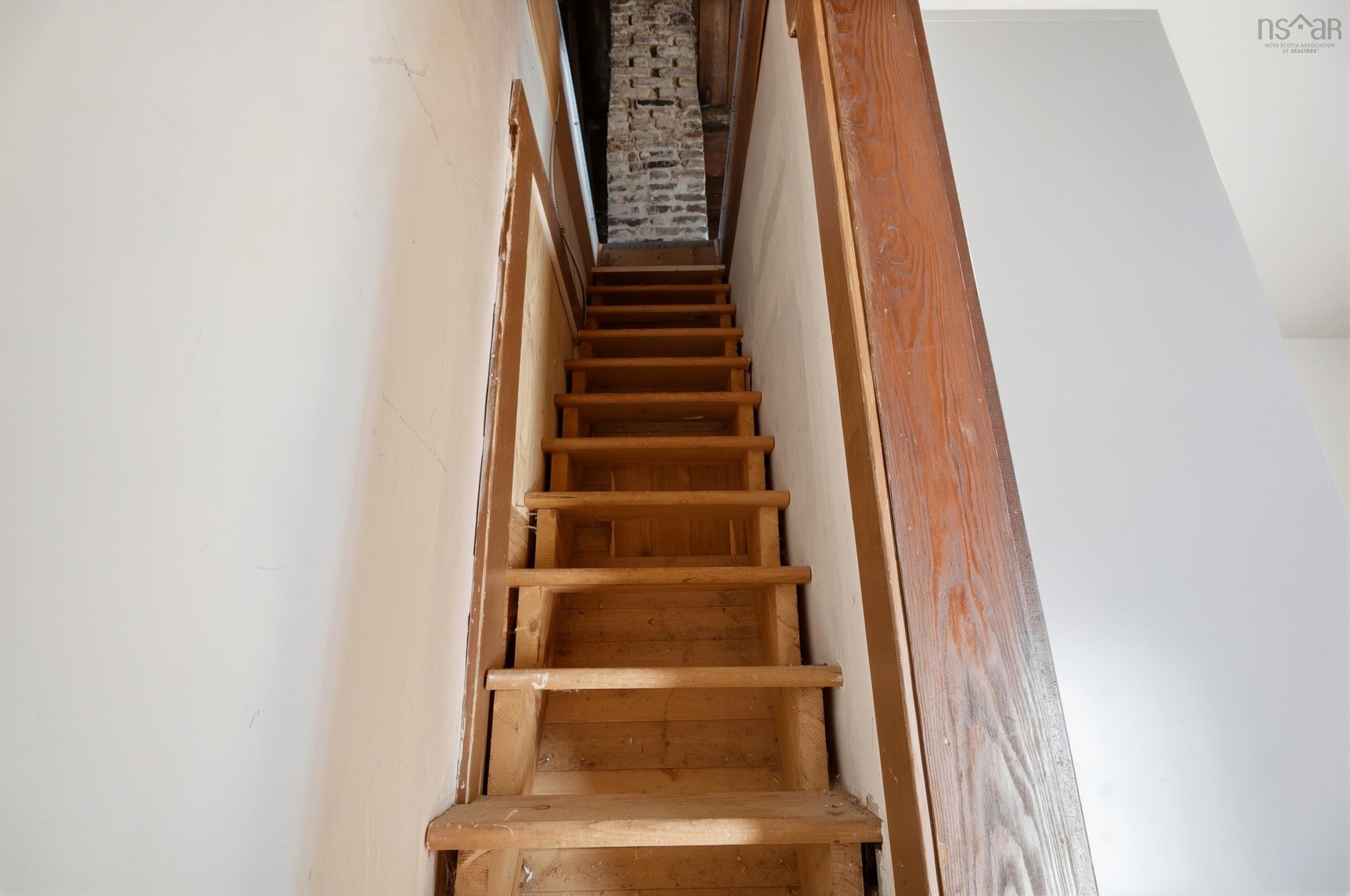 $735,000.00: 6377 North Street, Halifax
