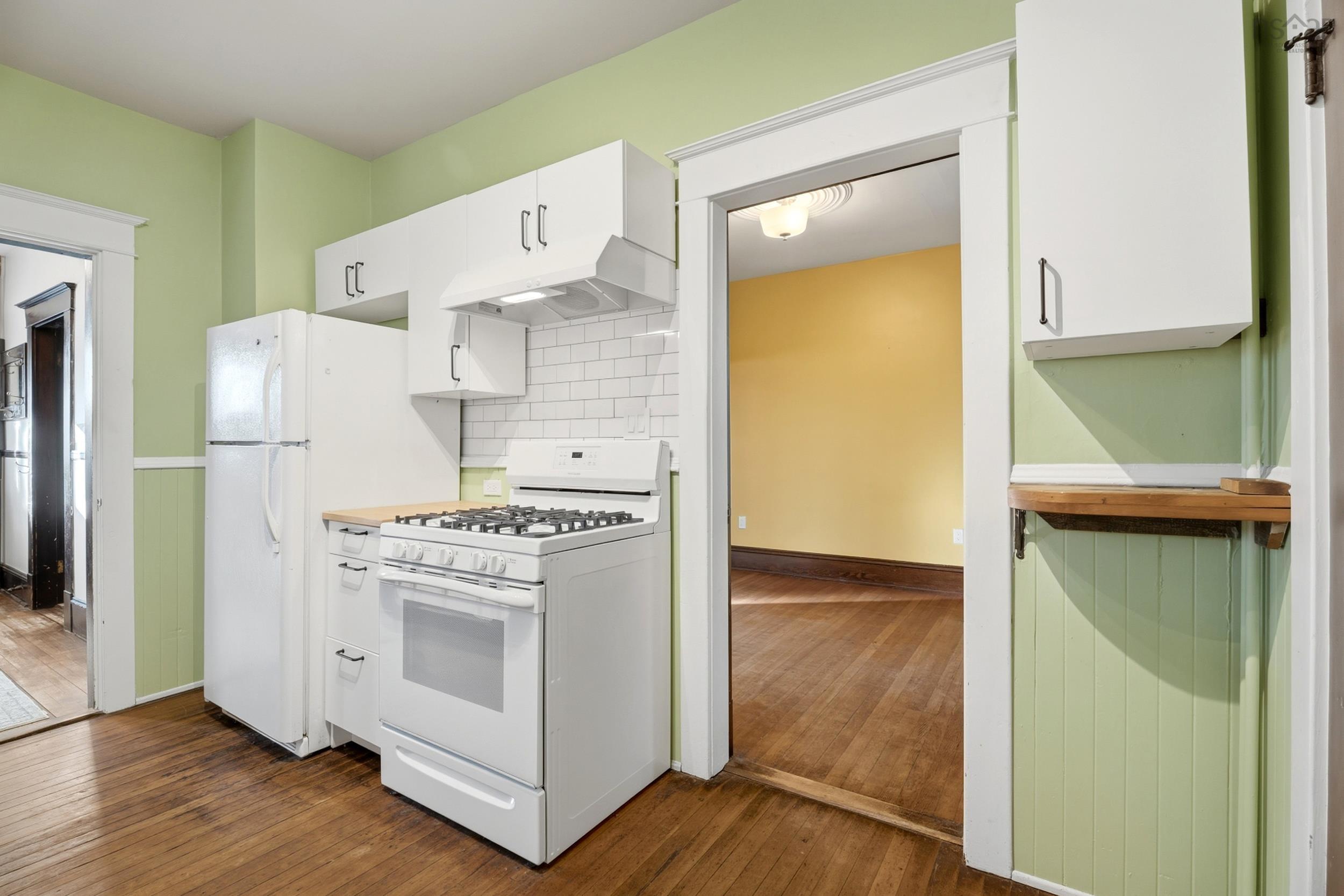 $735,000.00: 6377 North Street, Halifax