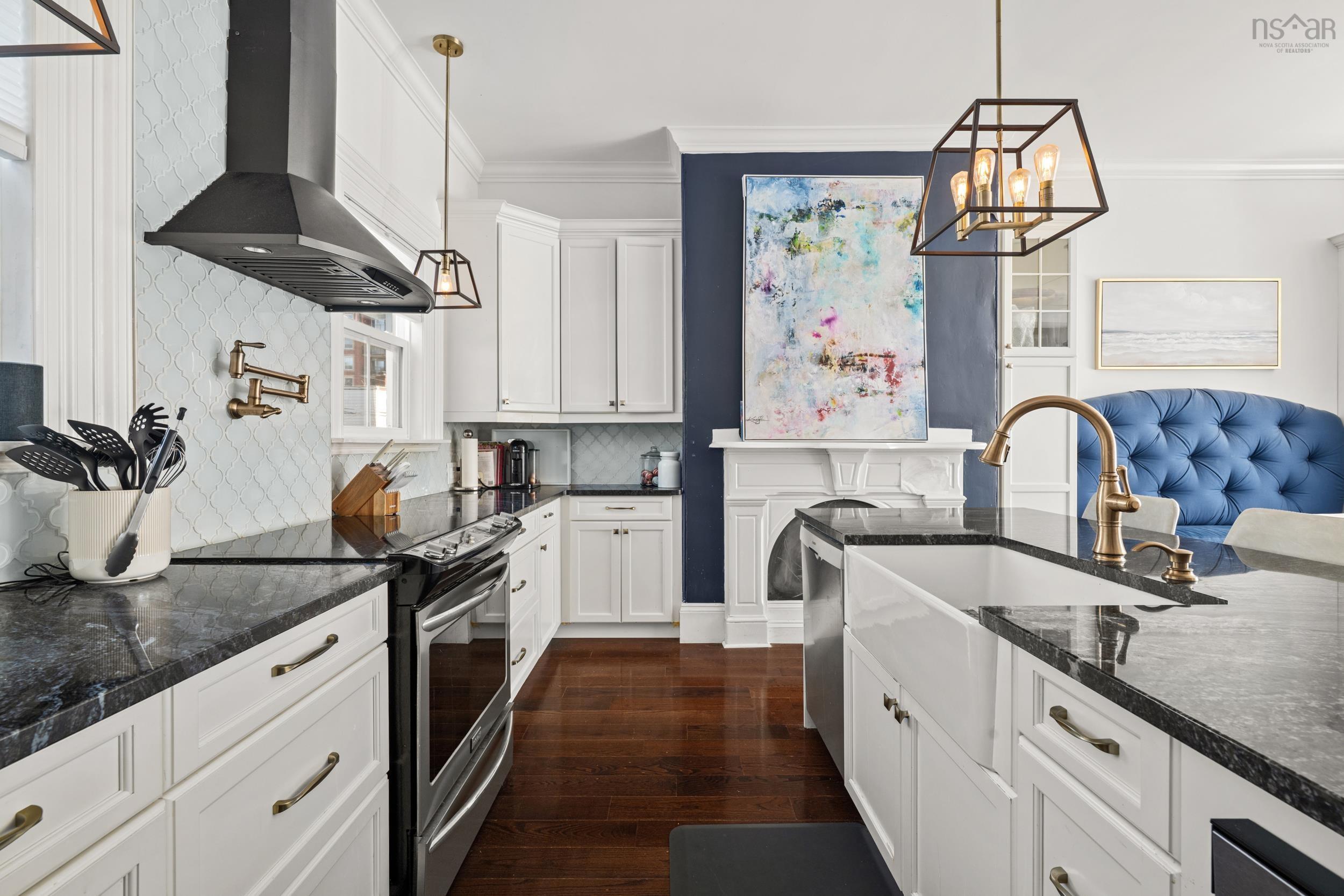 $1,149,900.00: 6028/6030 Cunard Street, Halifax