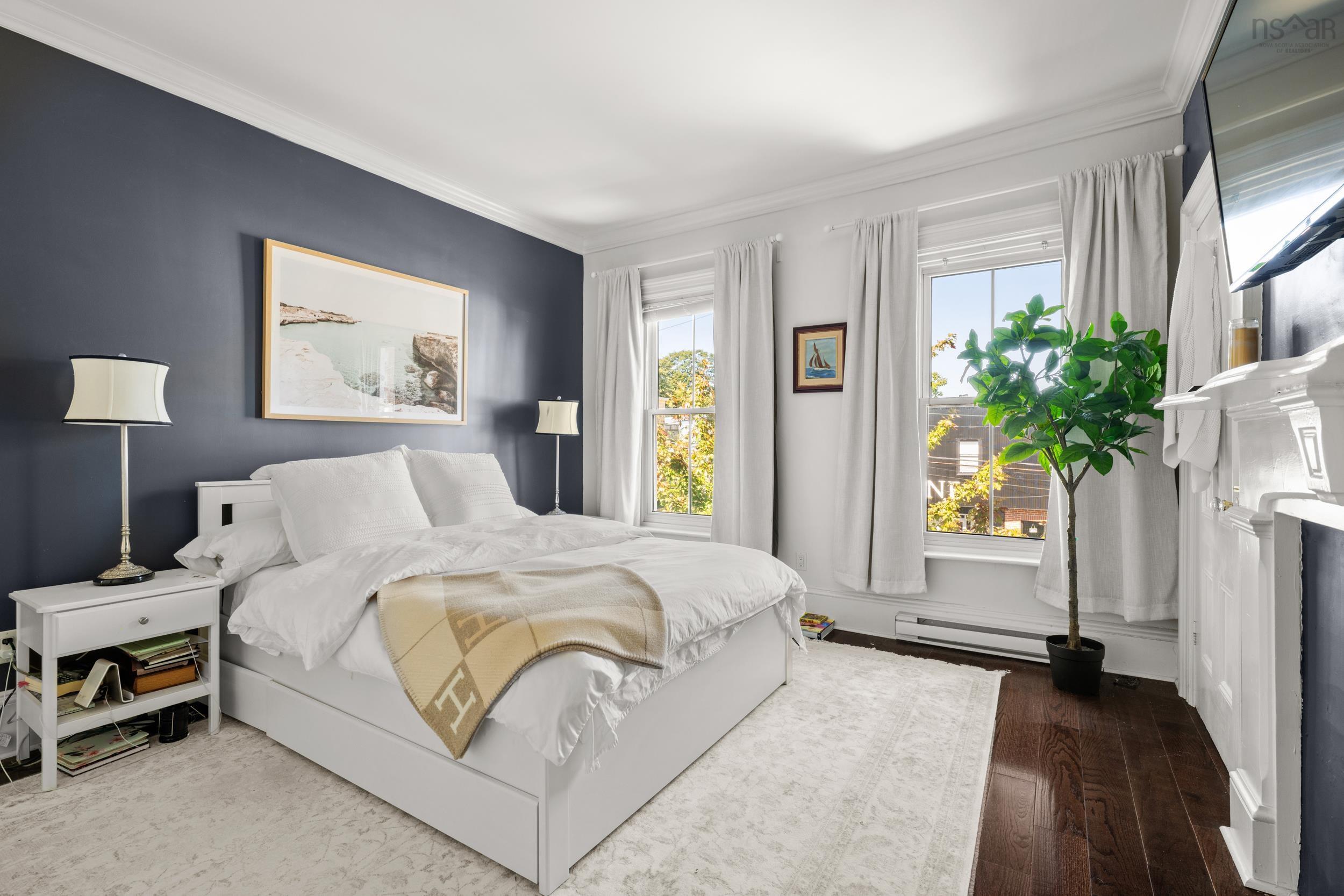 $1,149,900.00: 6028/6030 Cunard Street, Halifax