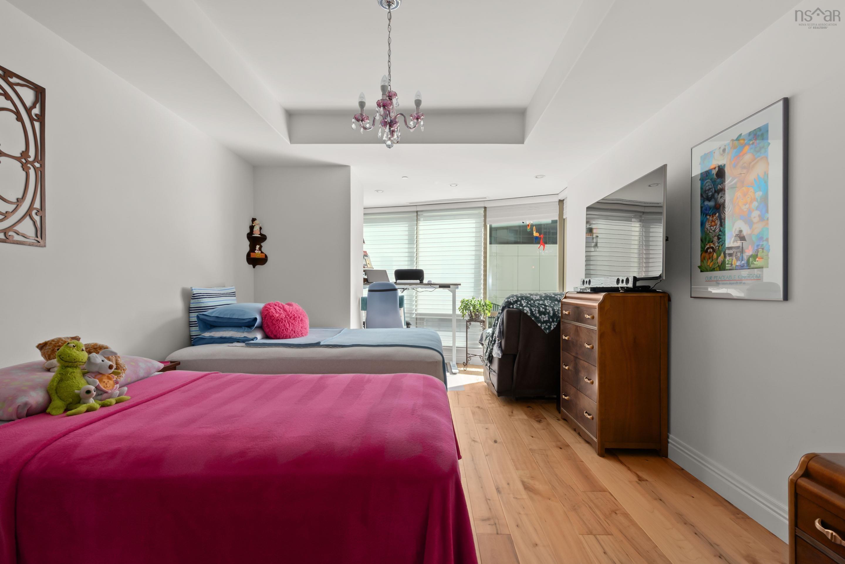 $849,900.00: 1207 1445 South Park Street, Halifax