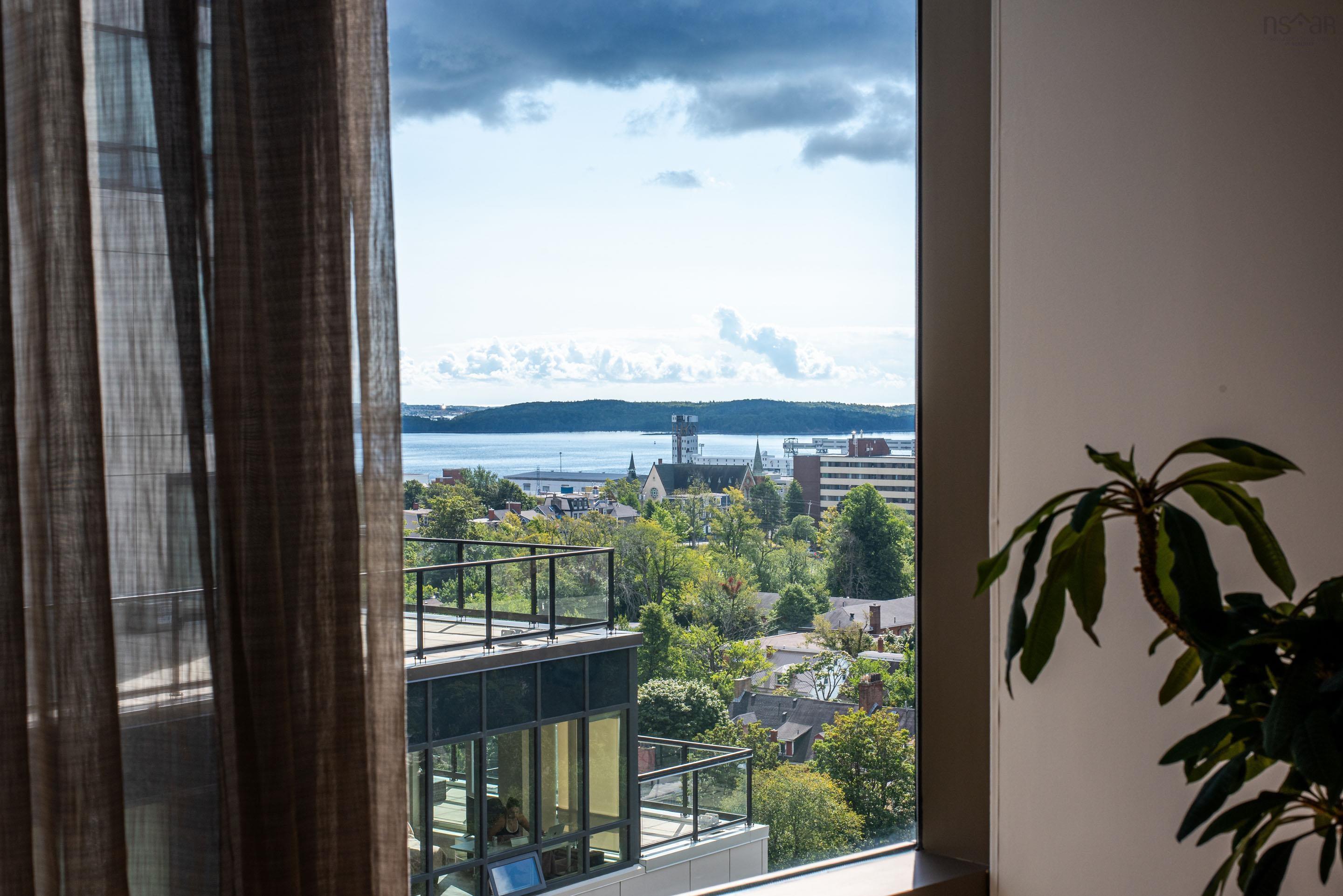 $849,900.00: 1207 1445 South Park Street, Halifax