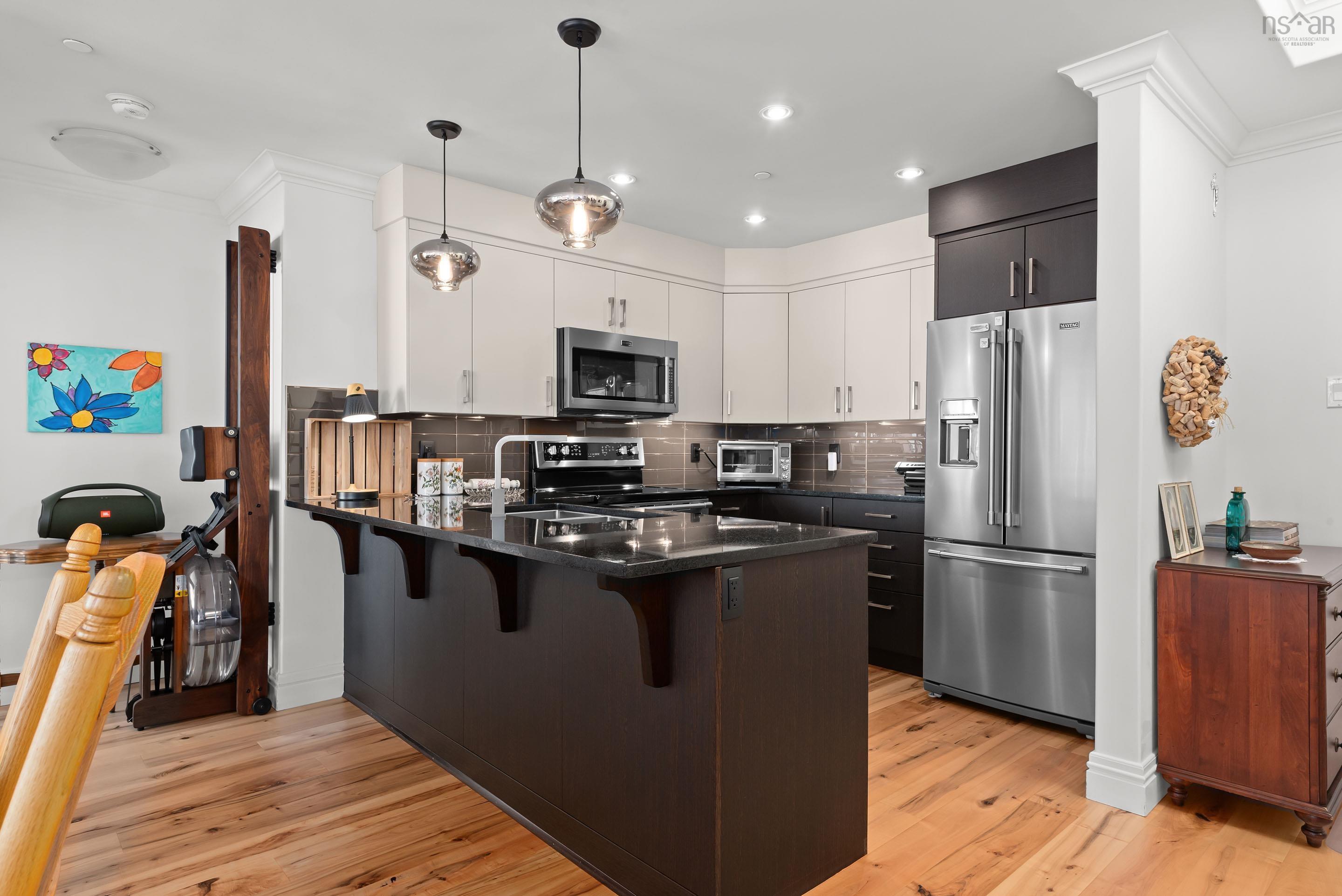 $849,900.00: 1207 1445 South Park Street, Halifax