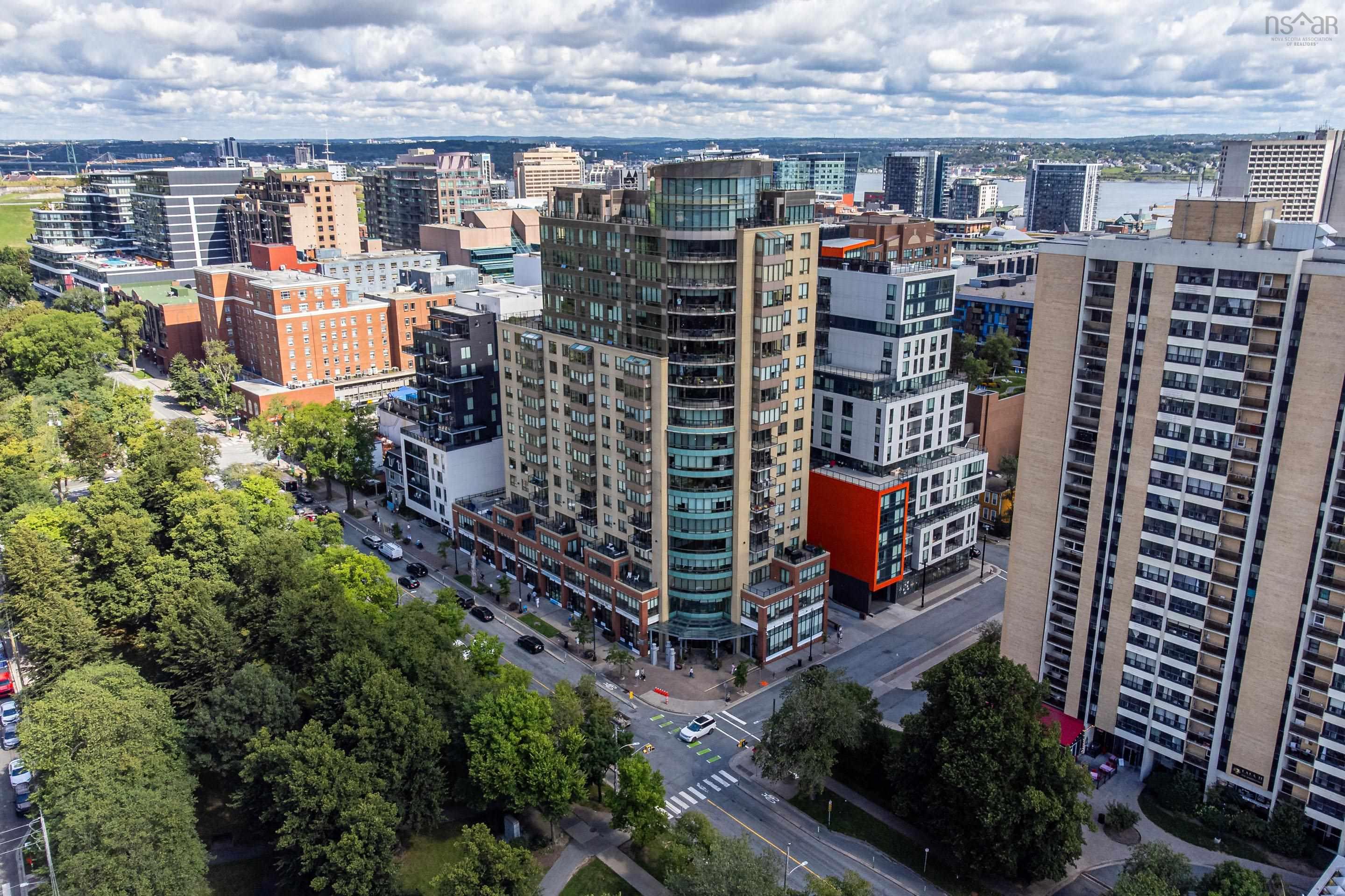 $849,900.00: 1207 1445 South Park Street, Halifax