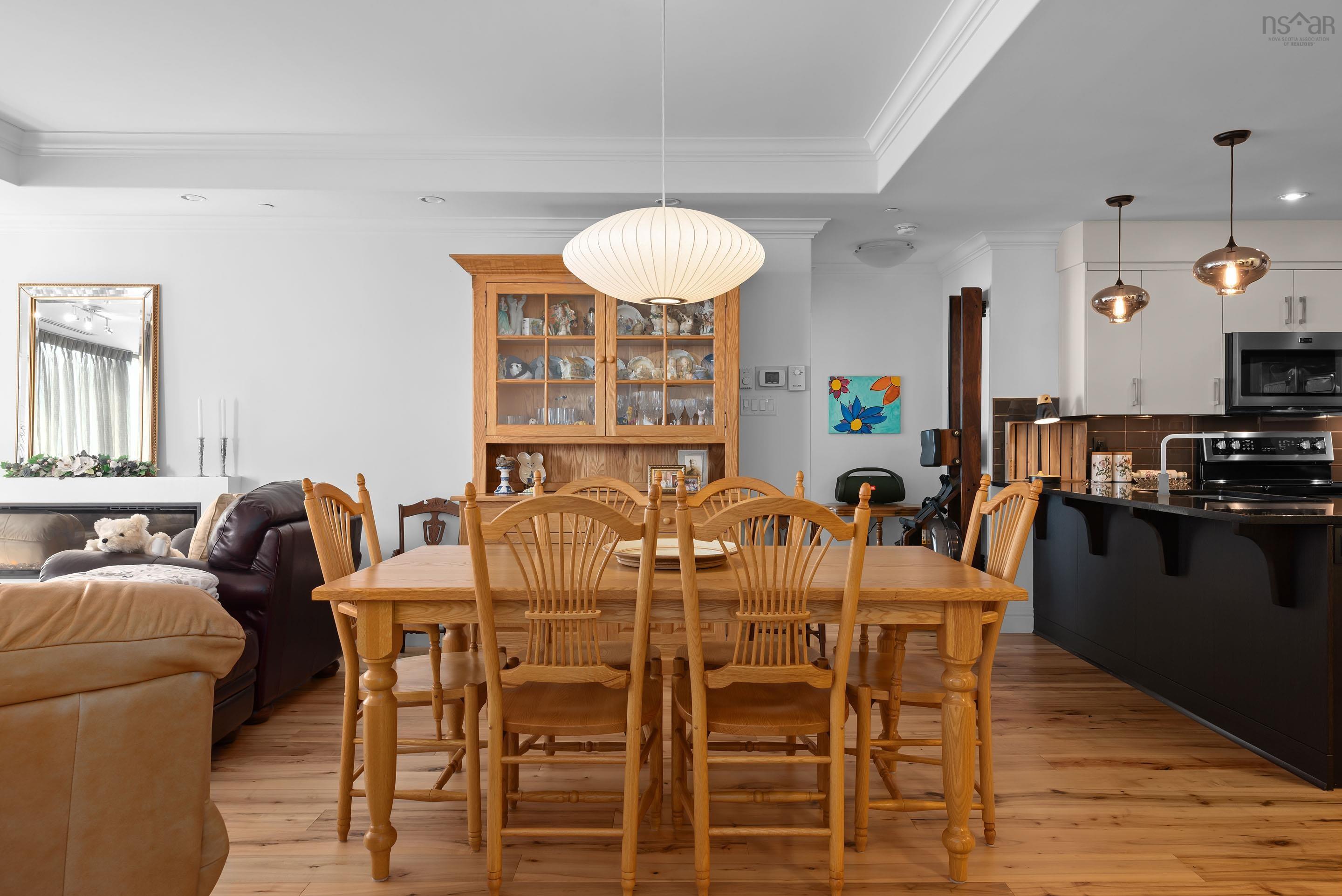 $849,900.00: 1207 1445 South Park Street, Halifax