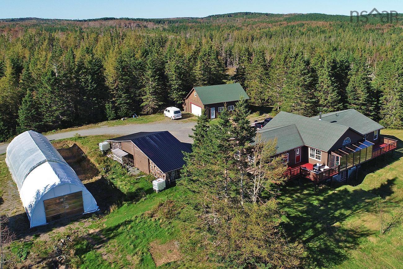 $695,000.00: 923 Soldiers Cove Road, Lewis Cove Road