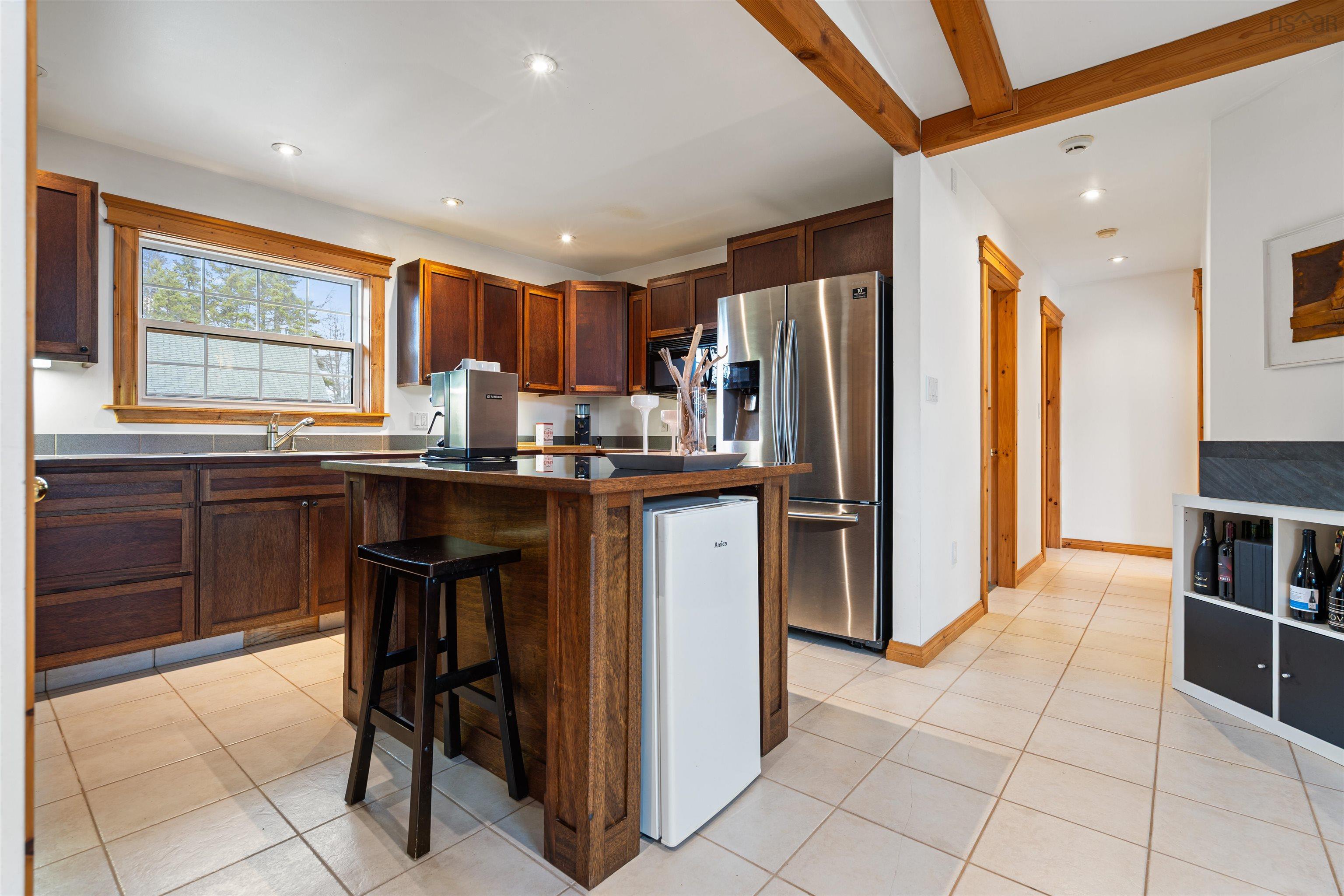 $695,000.00: 923 Soldiers Cove Road, Lewis Cove Road