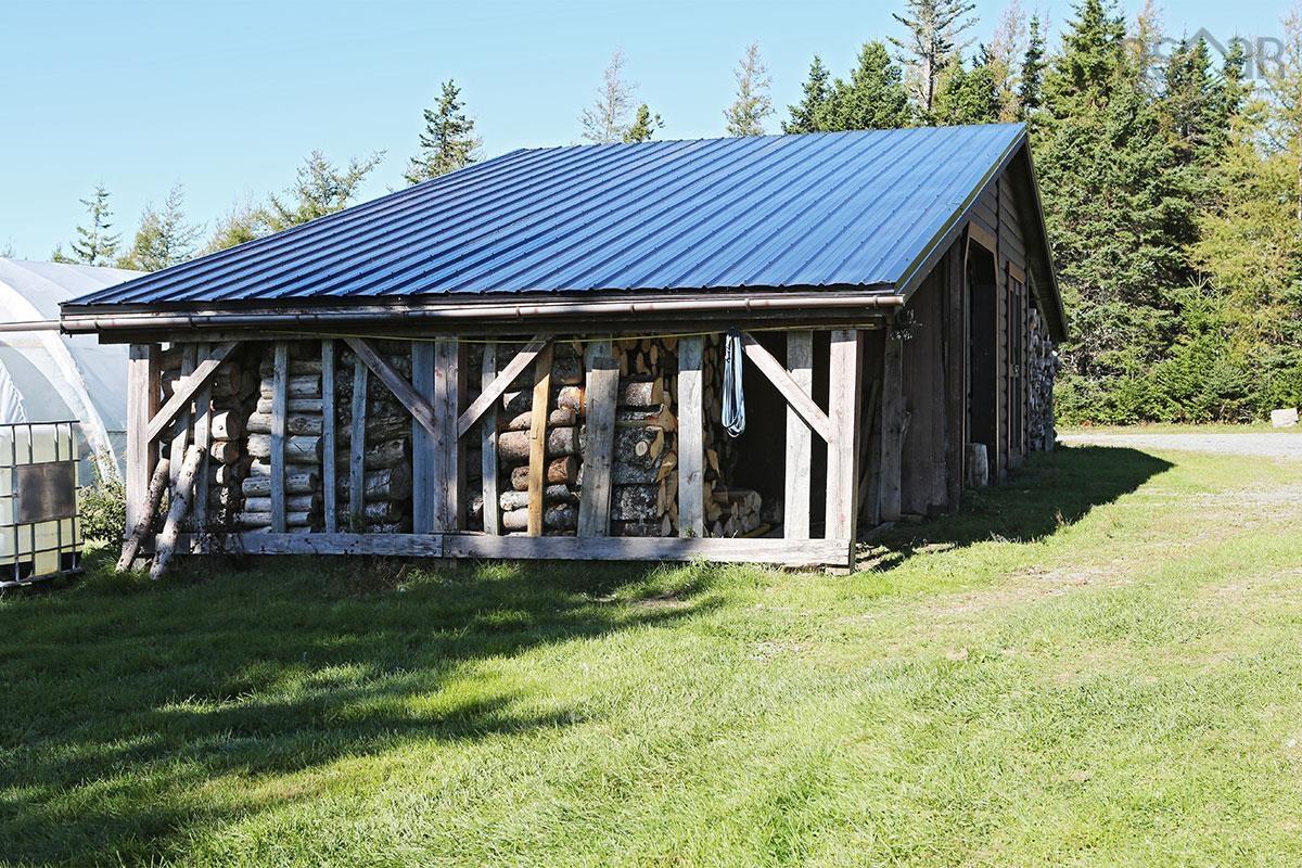 $695,000.00: 923 Soldiers Cove Road, Lewis Cove Road
