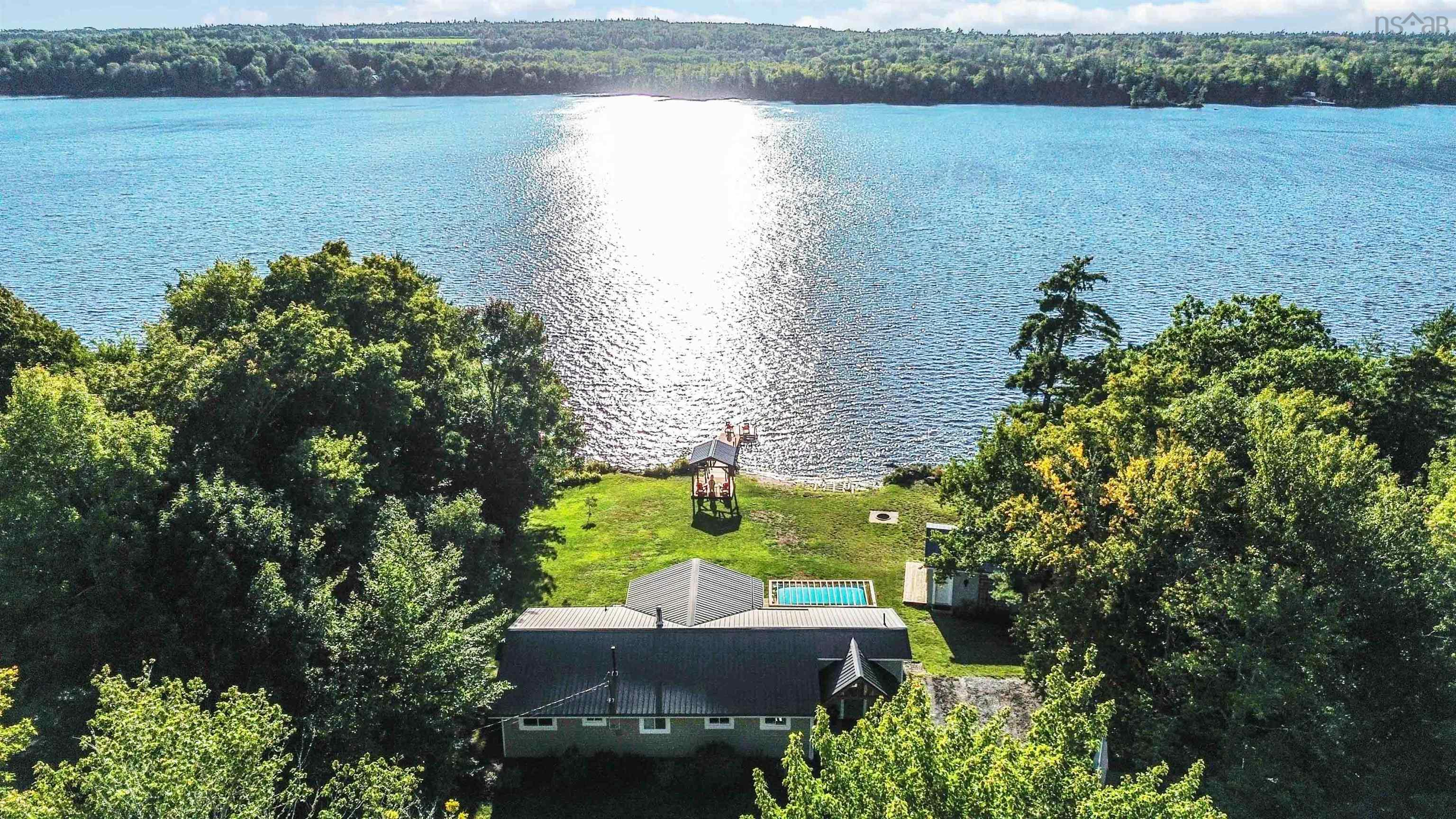 $675,000.00: 131 Meadow Lane, Murphy Lake