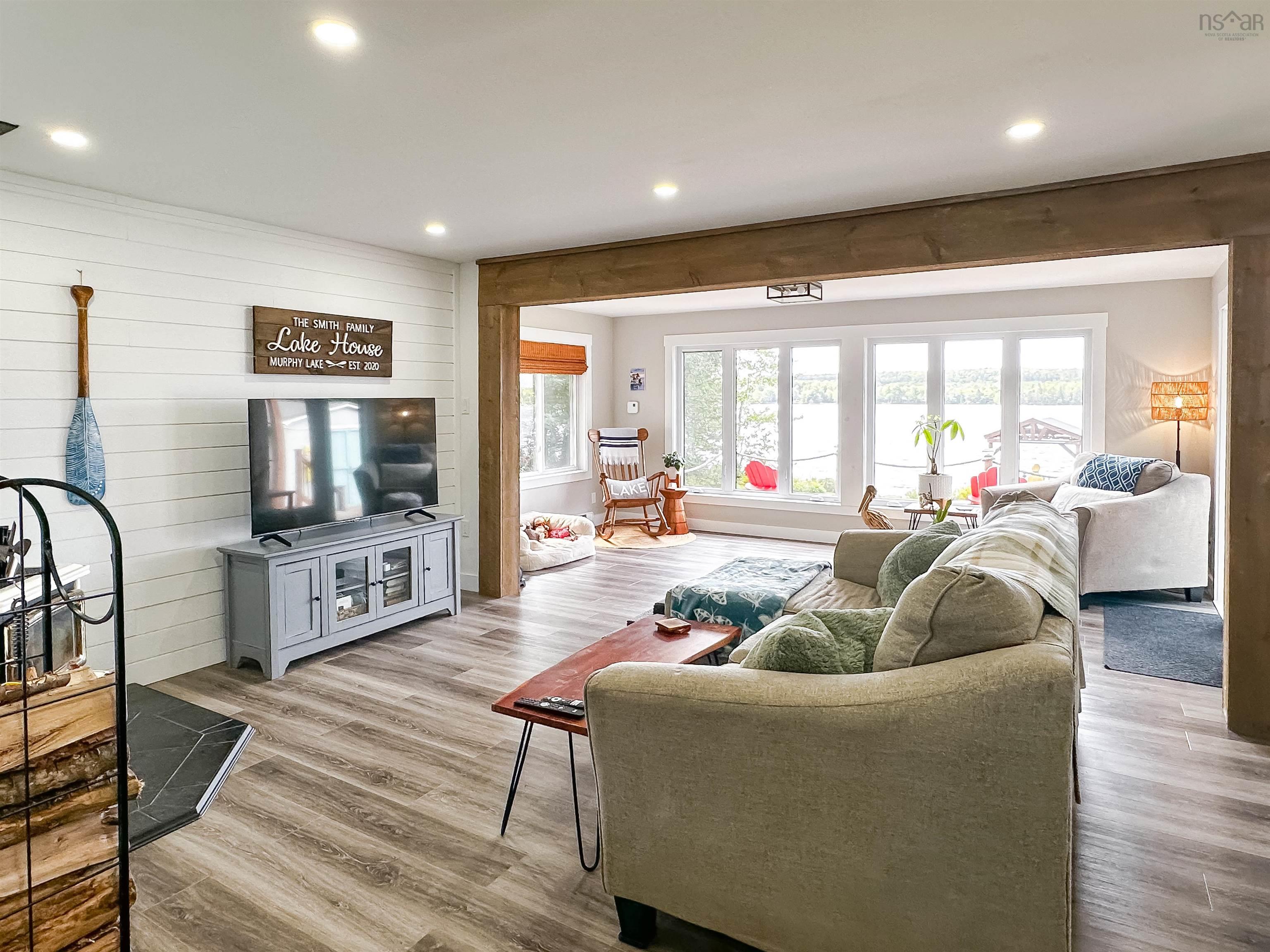$675,000.00: 131 Meadow Lane, Murphy Lake
