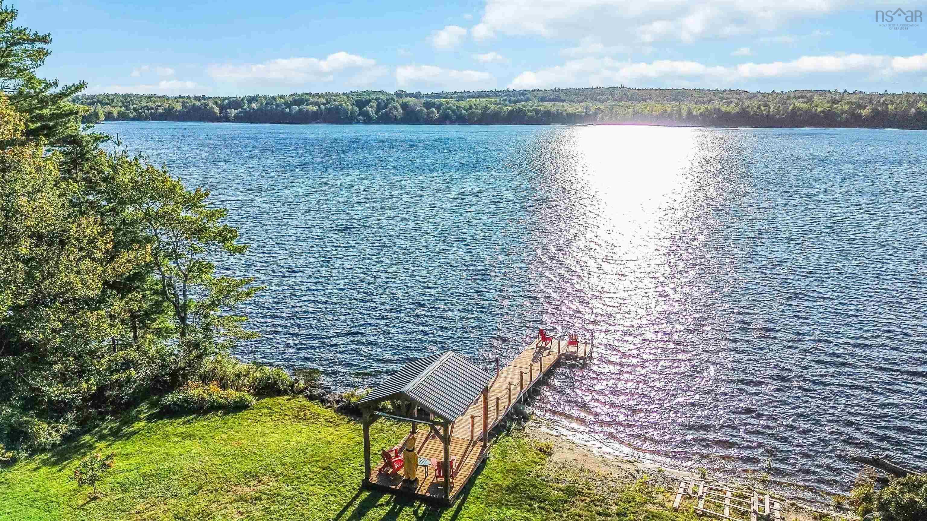$675,000.00: 131 Meadow Lane, Murphy Lake