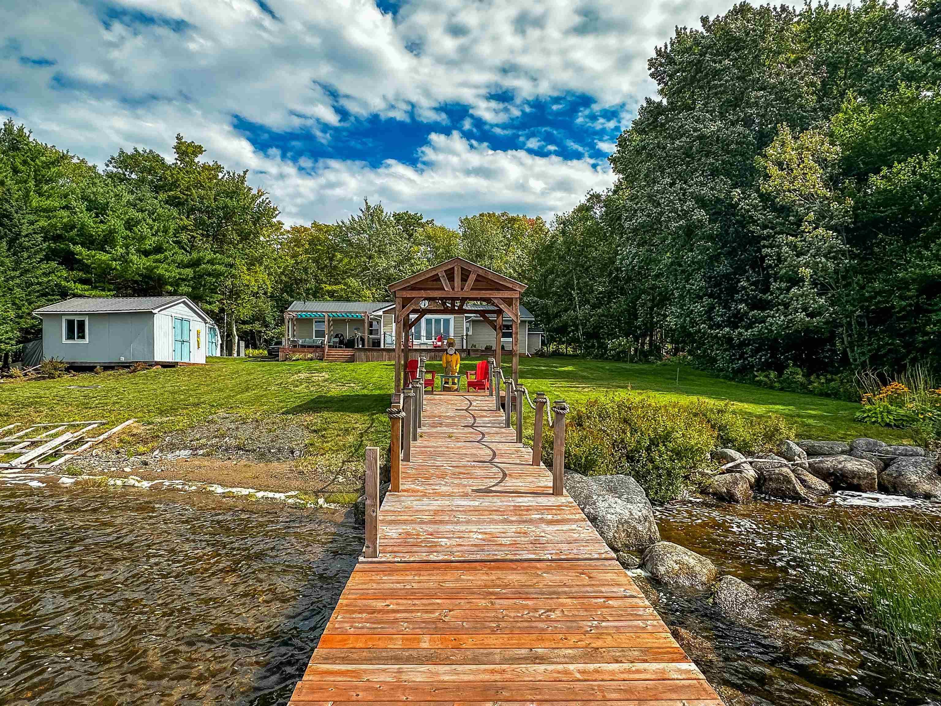 $675,000.00: 131 Meadow Lane, Murphy Lake