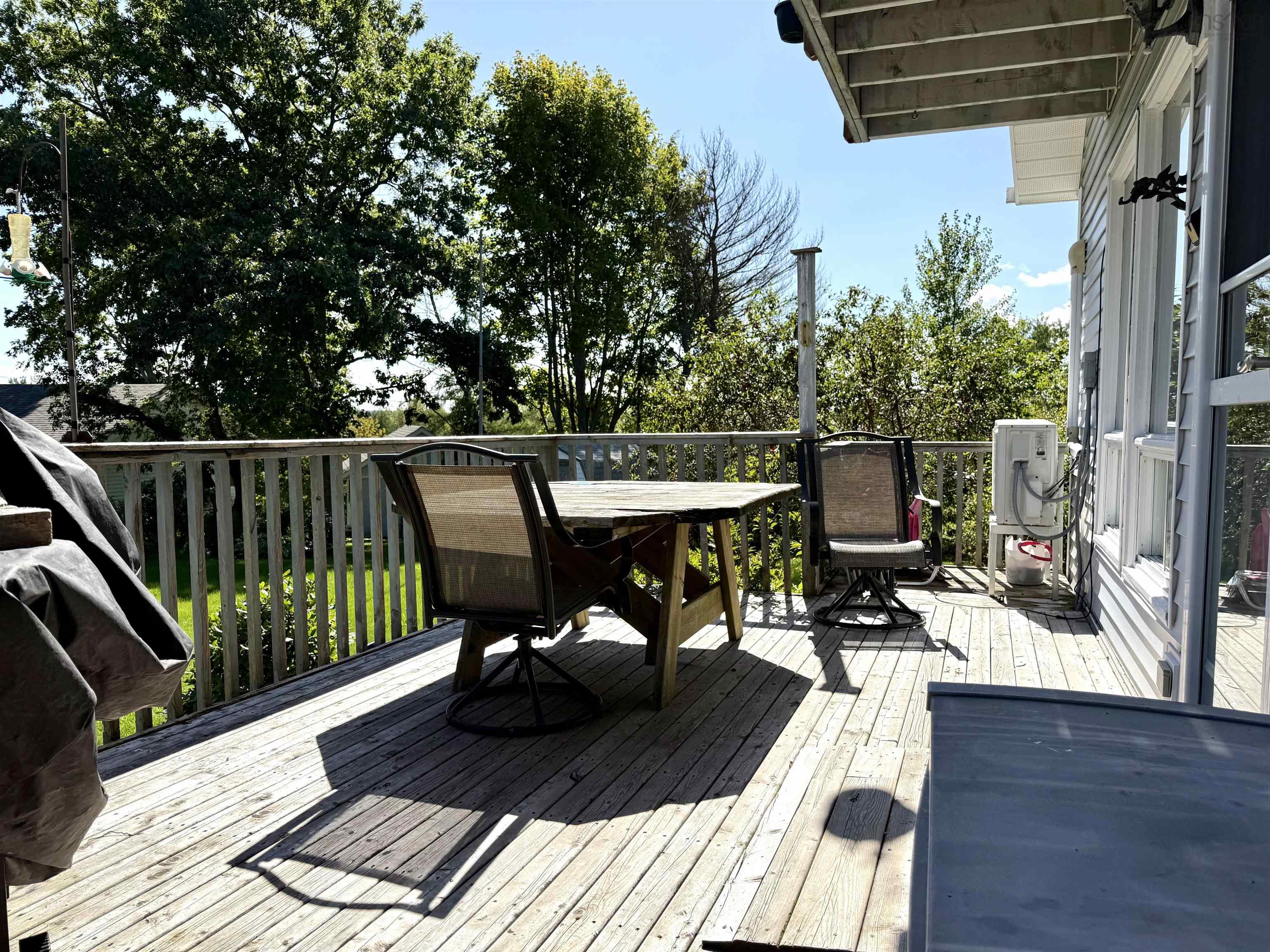 $249,900.00: 18 Brownell Lane, Amherst Shore
