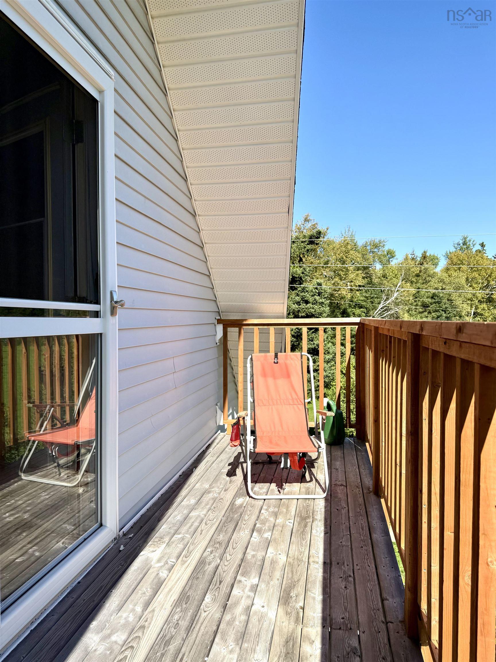$249,900.00: 18 Brownell Lane, Amherst Shore