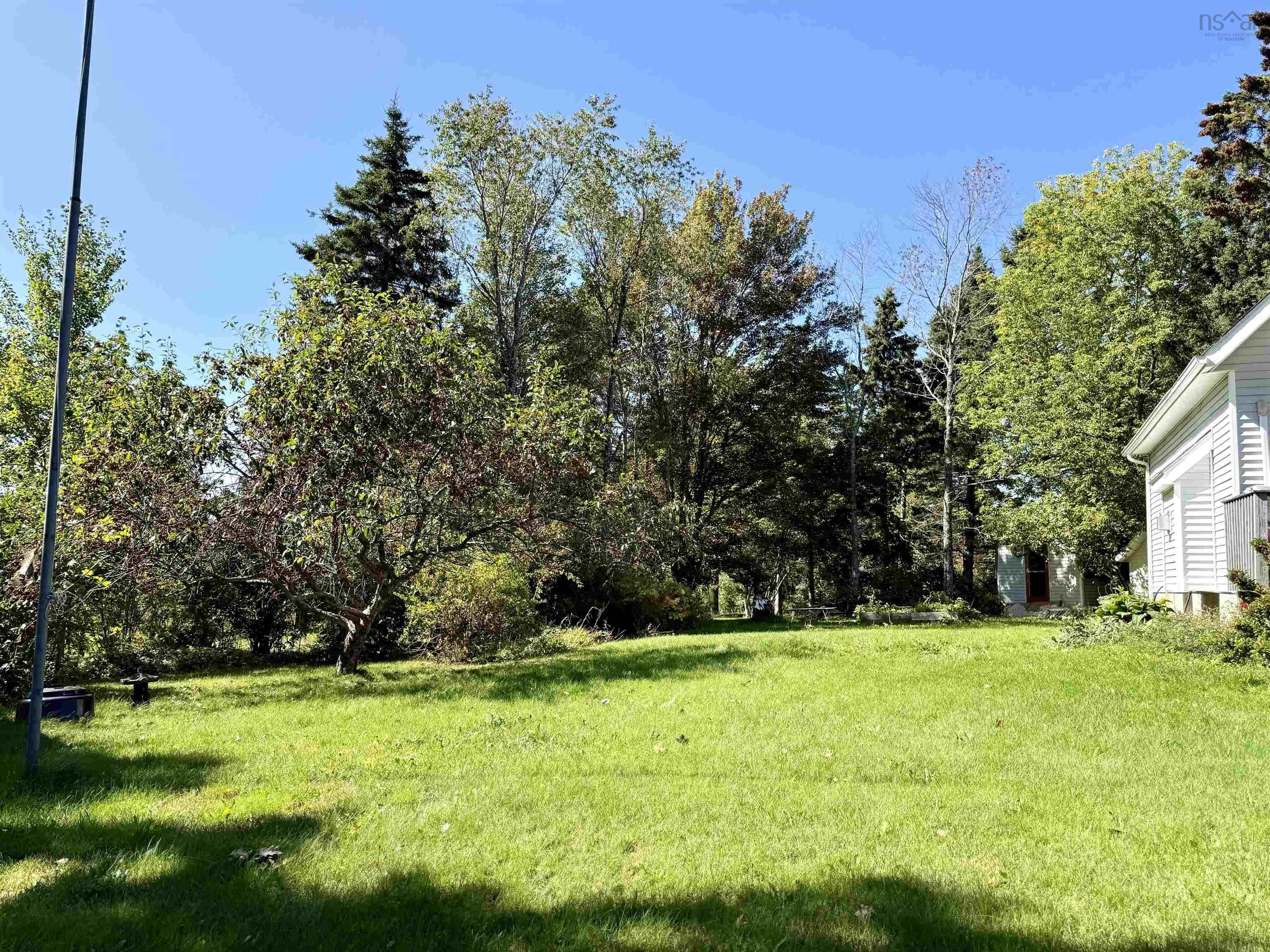 $249,900.00: 18 Brownell Lane, Amherst Shore