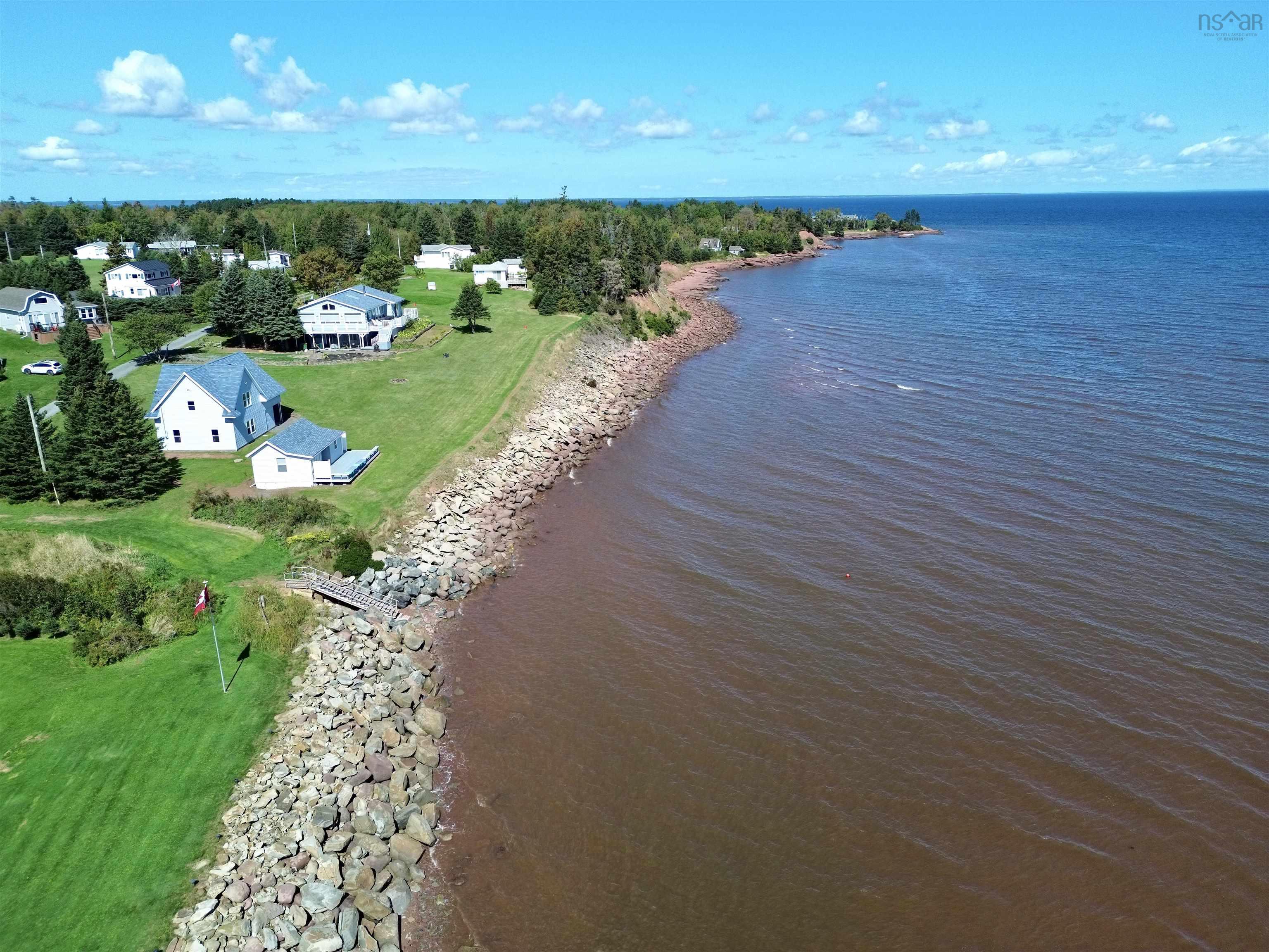 $249,900.00: 18 Brownell Lane, Amherst Shore