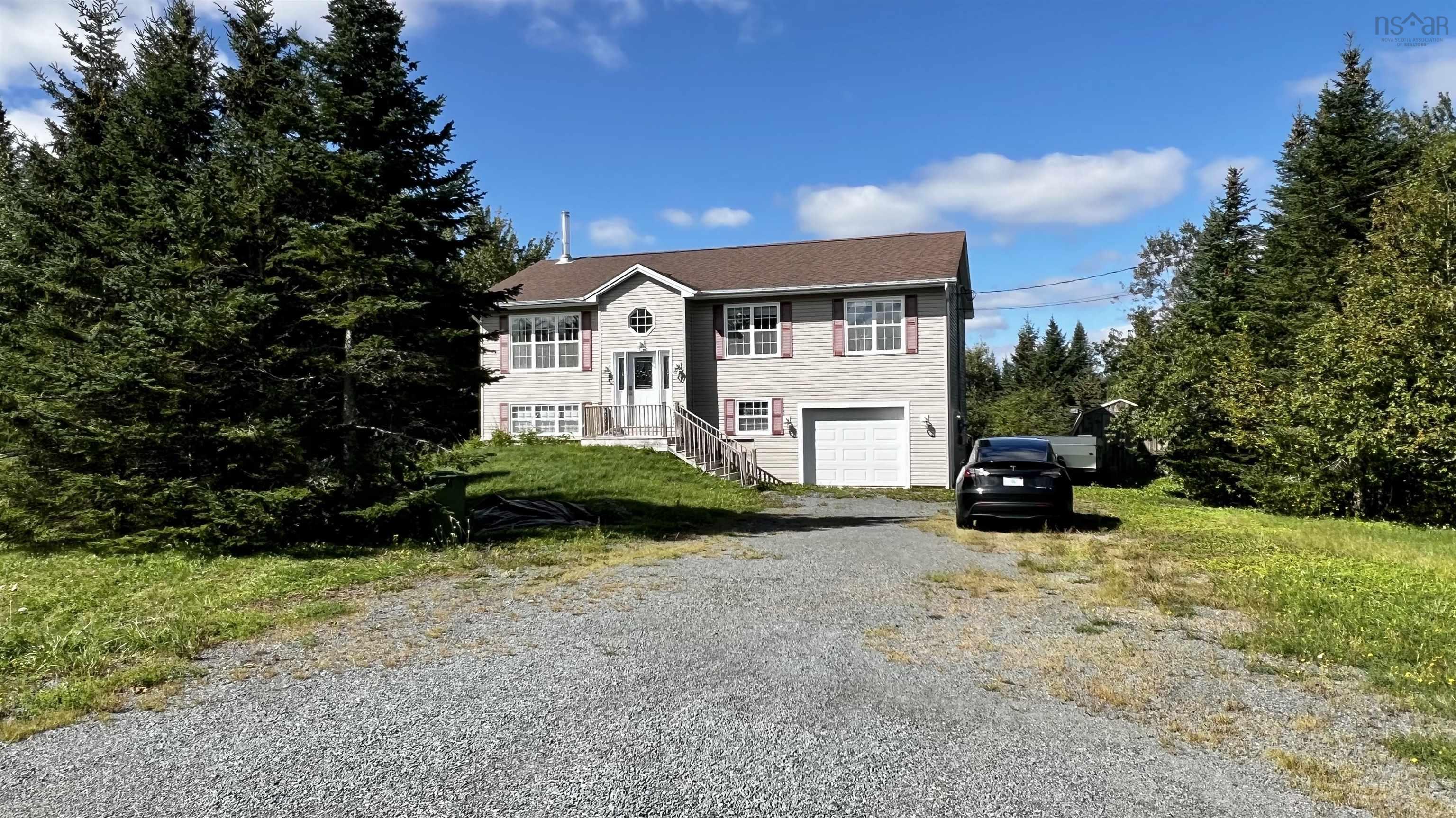 $439,900.00: 82 Bonavista Avenue, Hilden