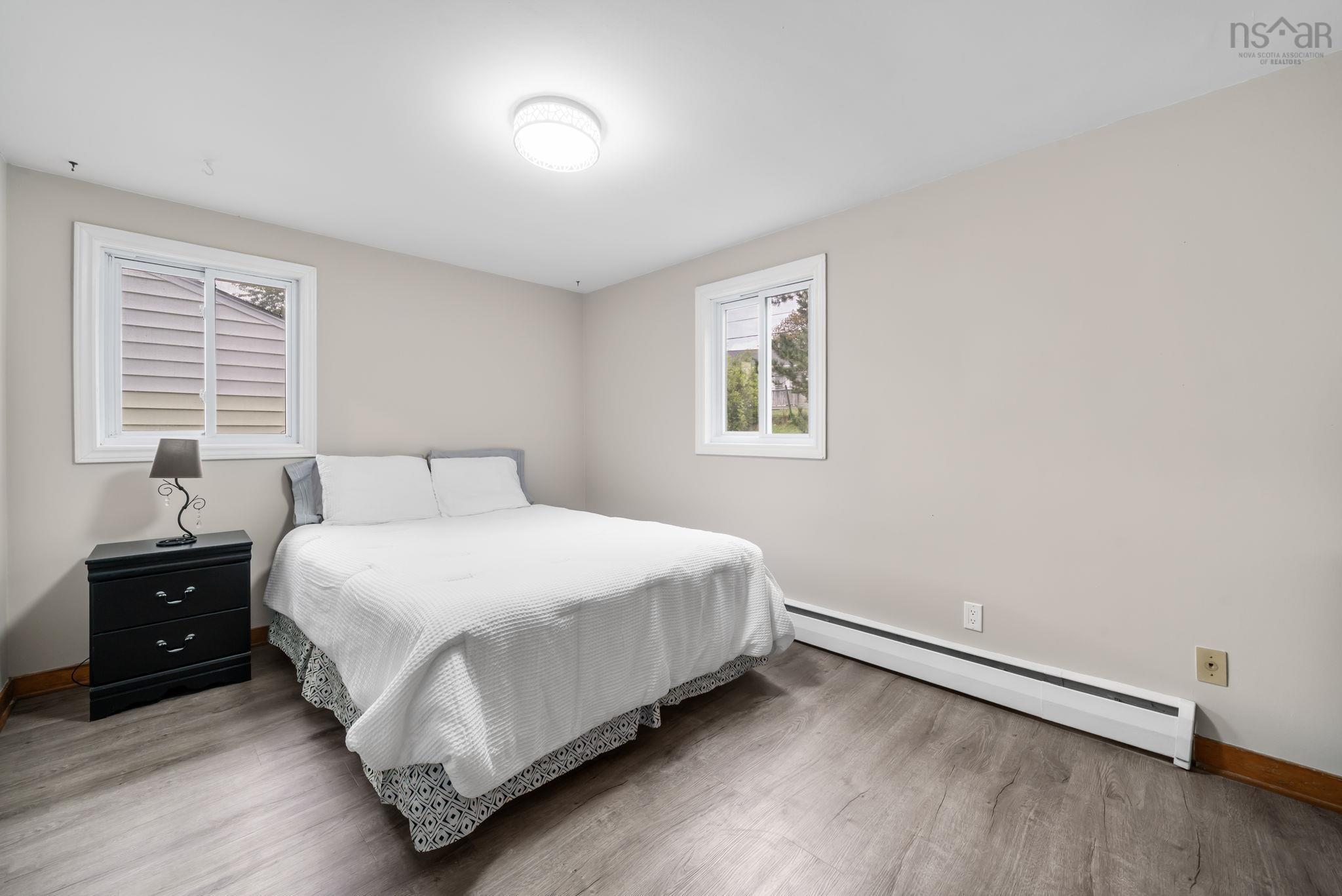 $579,900.00: 43 Lynn Drive, Dartmouth