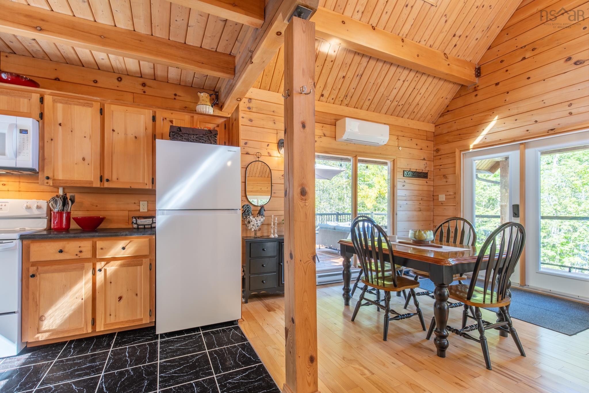 $489,900.00: 575 Golden Forest Road, North Kemptville