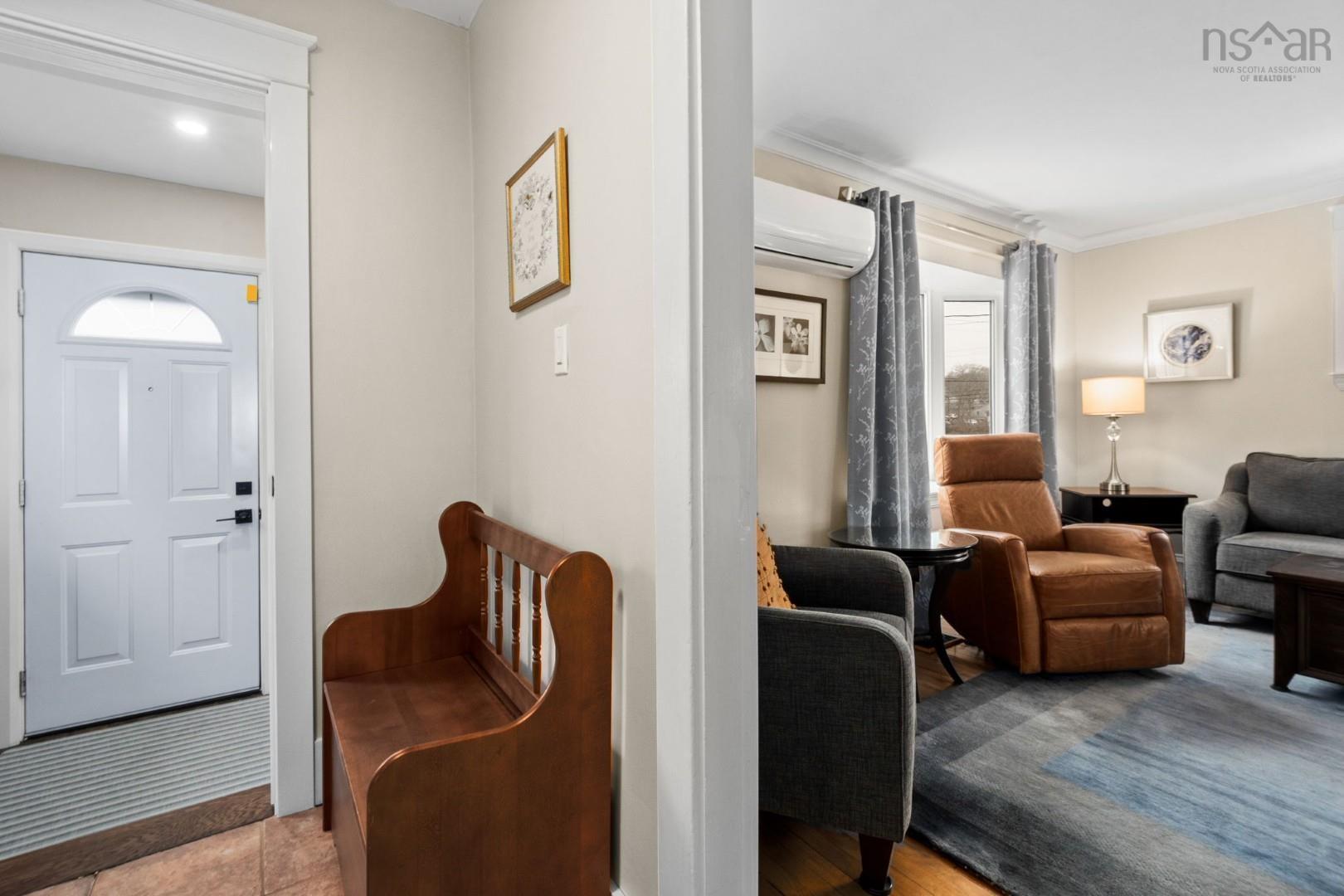 $749,900.00: 8 Eaton Avenue, Dartmouth