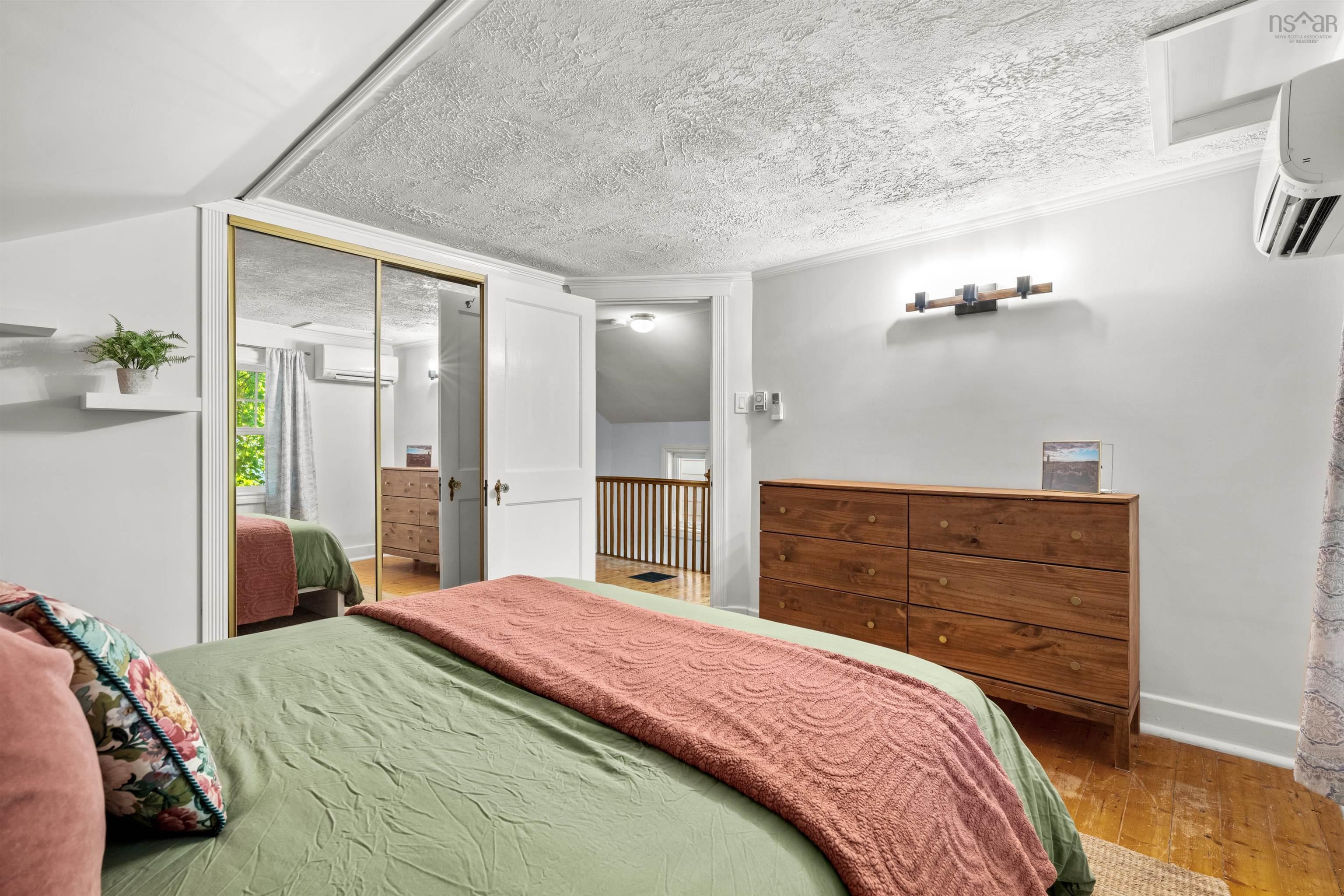 $574,900.00: 6385 Liverpool Street, Halifax