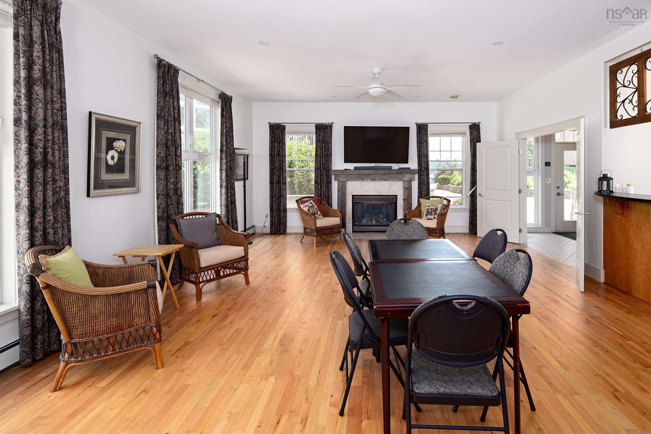 $535,000.00: 802 89 Waterfront Drive, Bedford