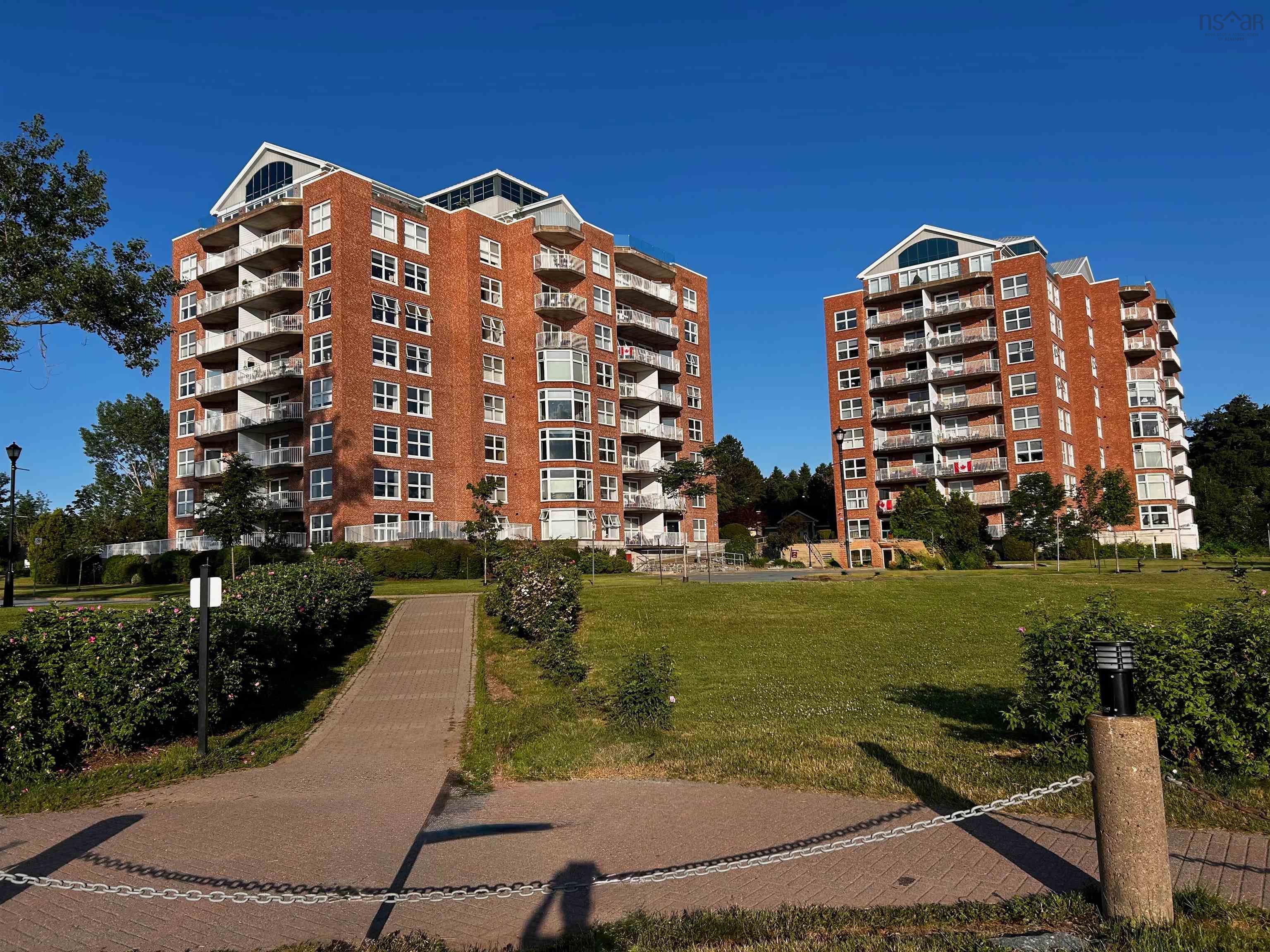 $535,000.00: 802 89 Waterfront Drive, Bedford