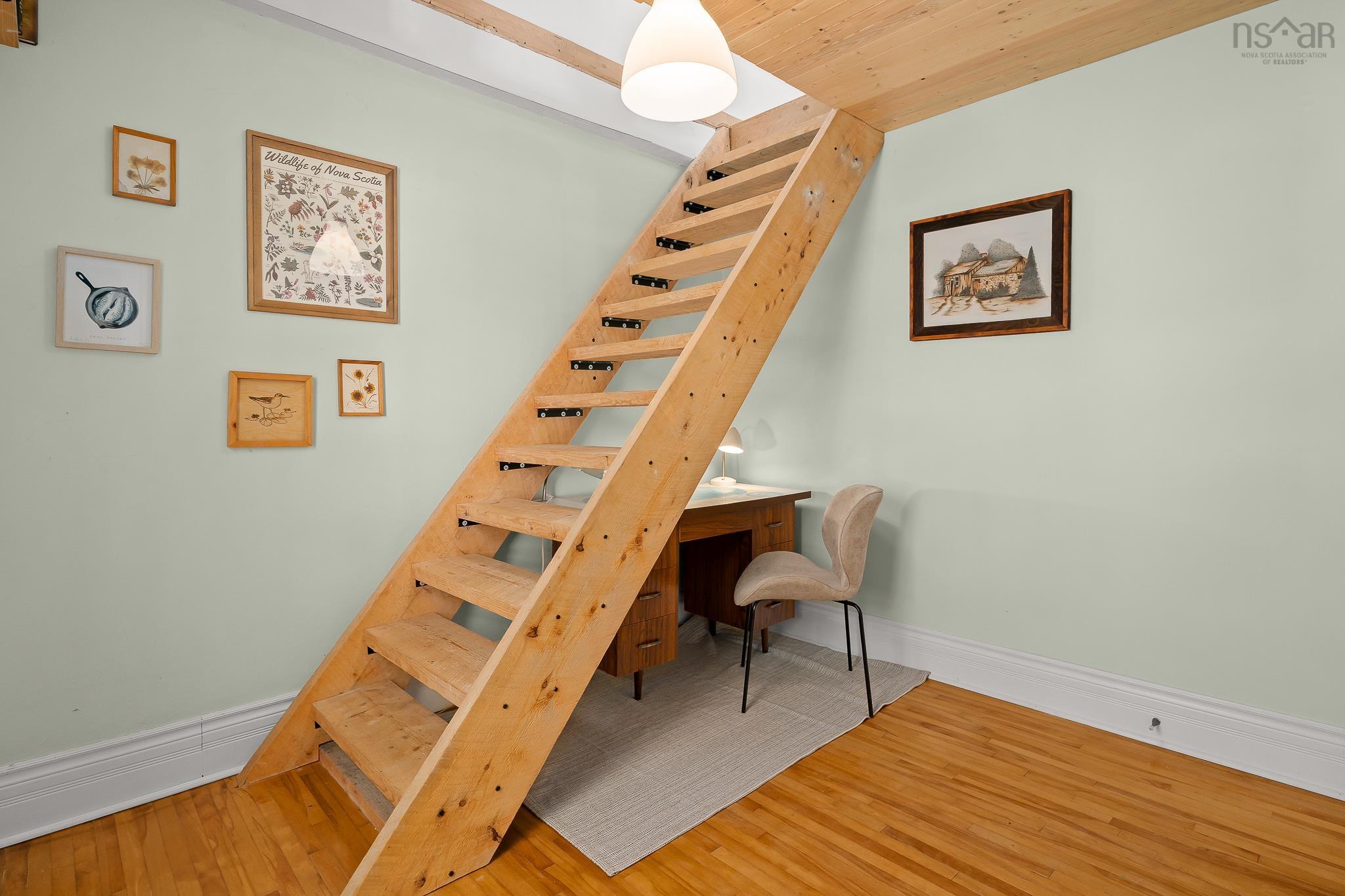 $449,900.00: 9 Chestnut Lane, Dartmouth